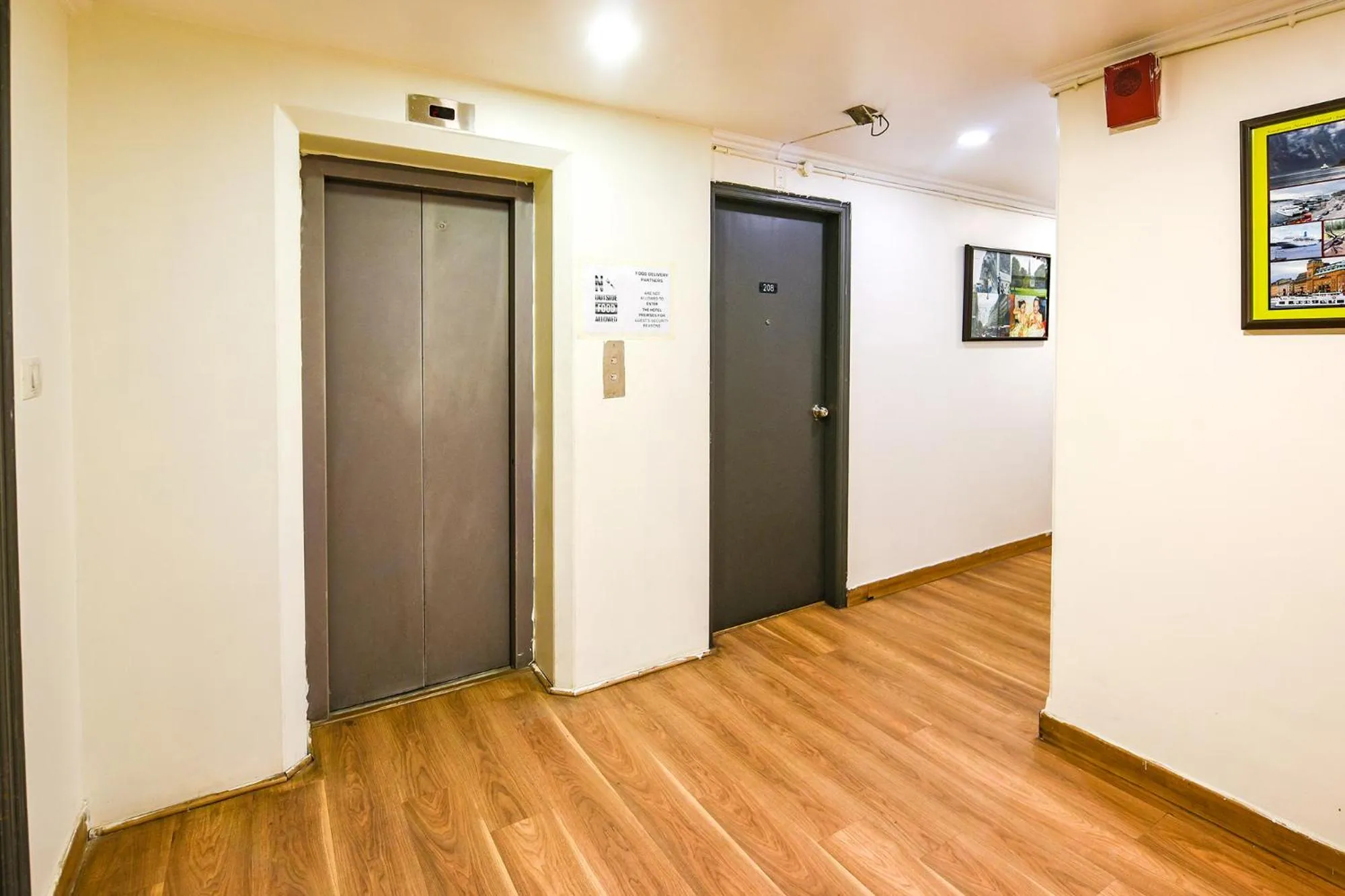 Lobby or reception in FabHotel NFC II