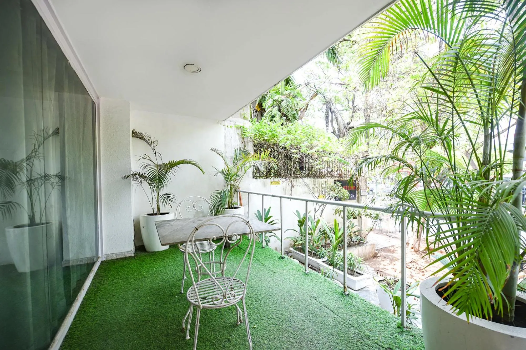 Balcony/Terrace in FabHotel NFC II