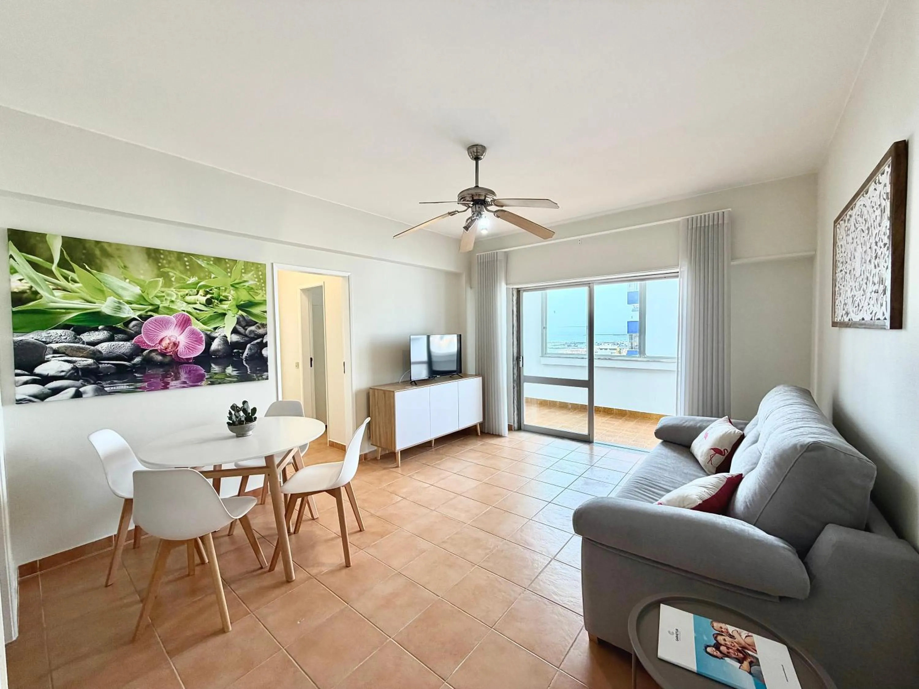 Torres Mira Praia by Garvetur