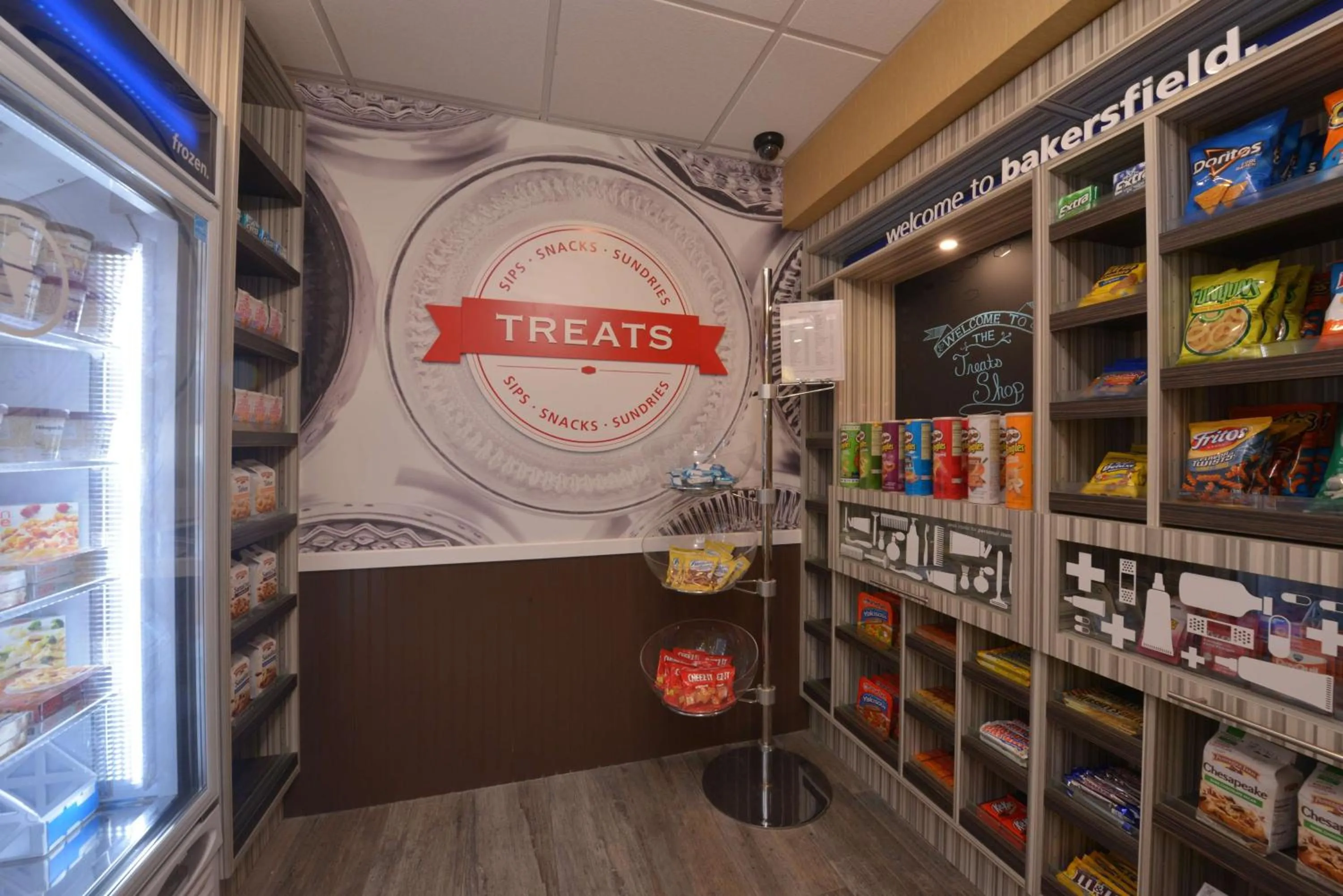 Restaurant/places to eat in Hampton Inn and Suites Bakersfield North-Airport