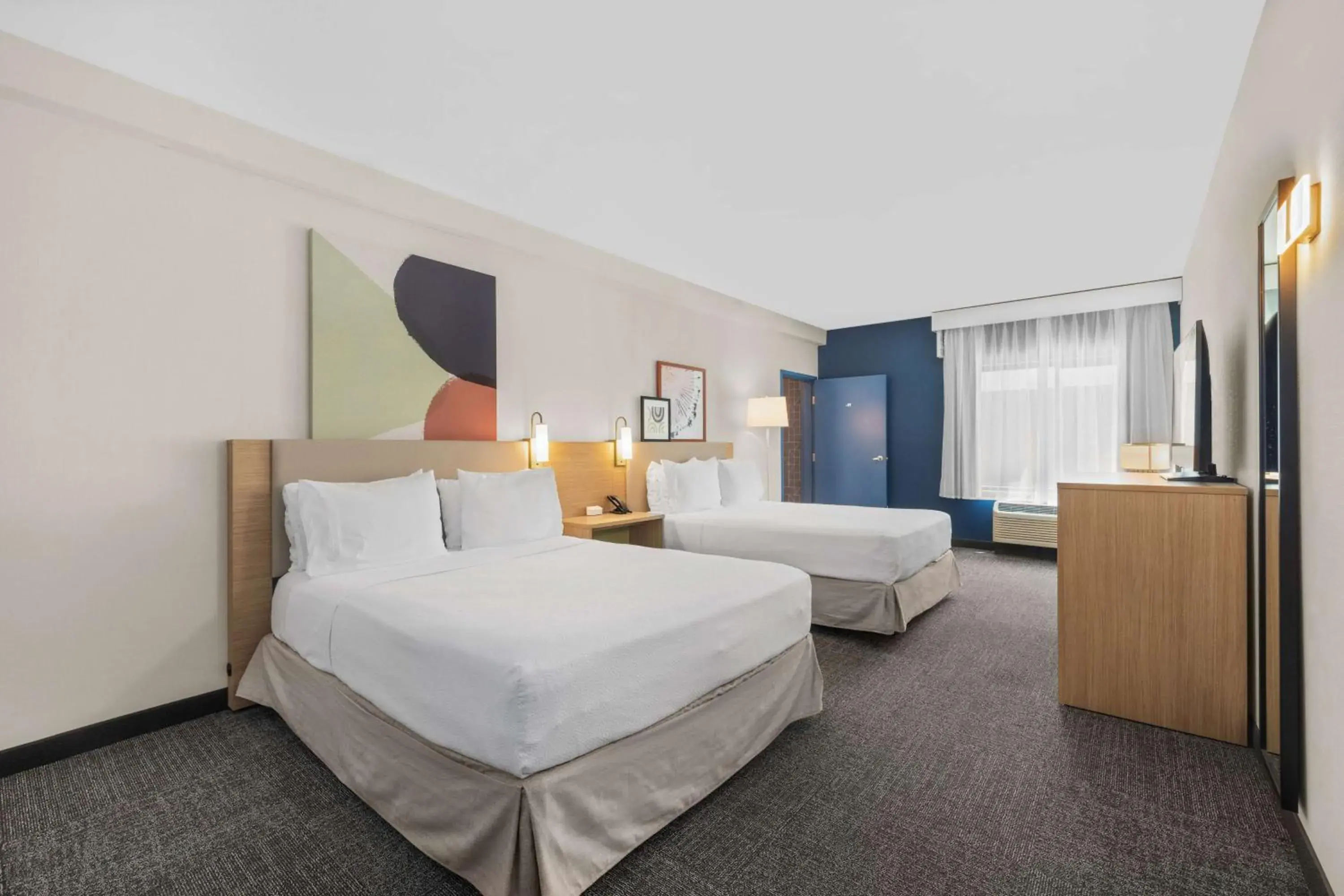 Bed in Spark by Hilton Bakersfield Central Bed in Spark by Hilton Bakersfield Central