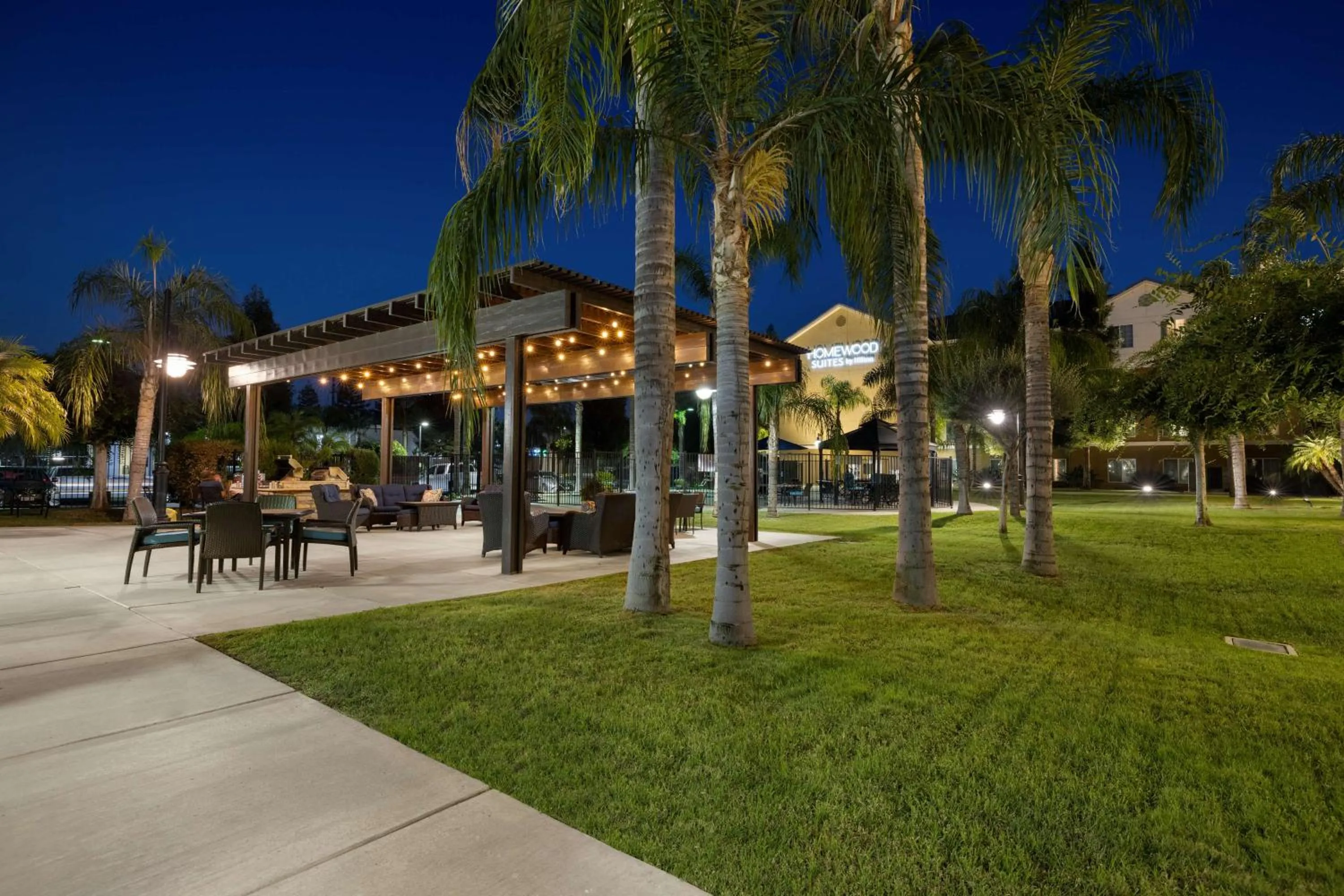Patio in Homewood Suites Bakersfield