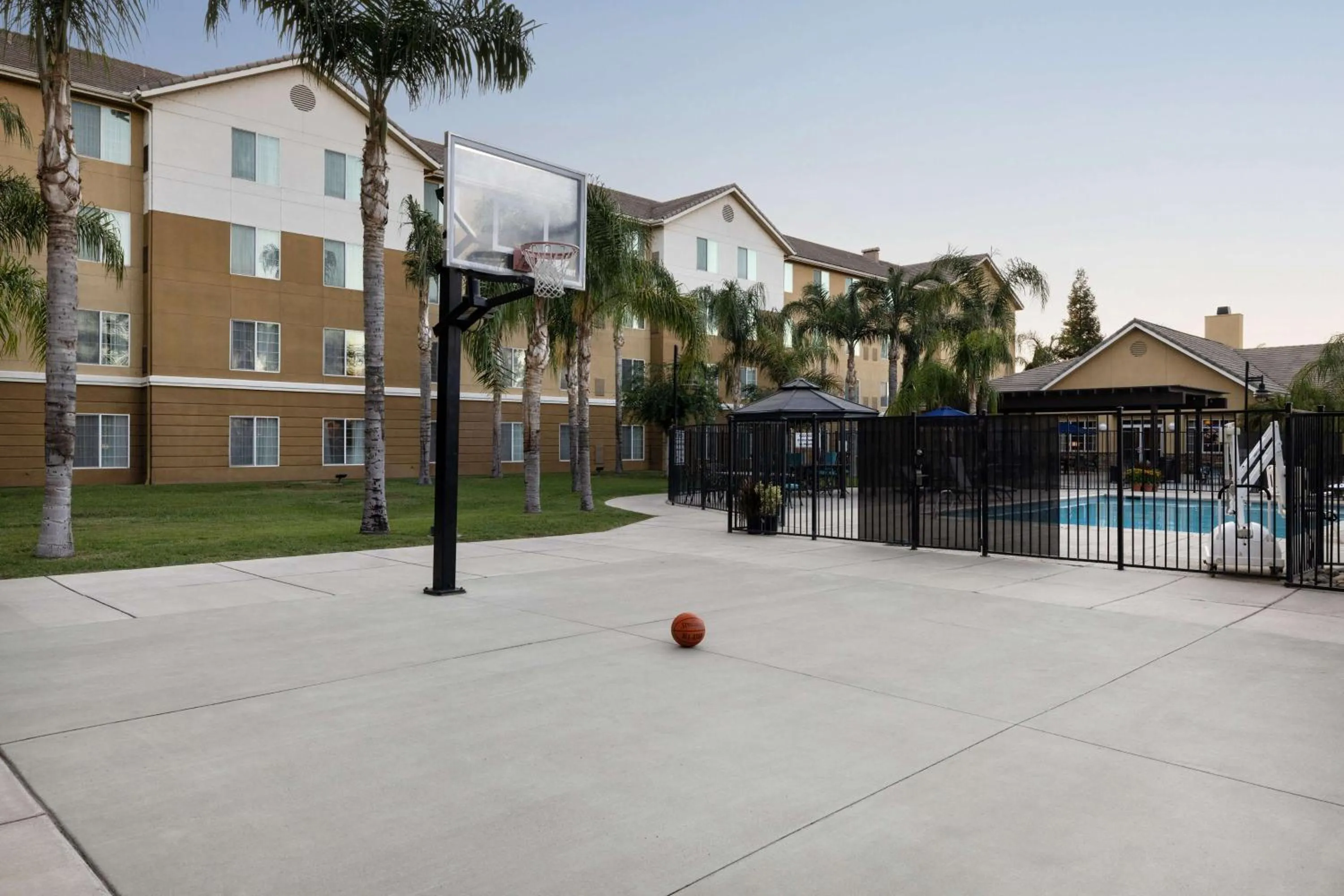 Sports in Homewood Suites Bakersfield