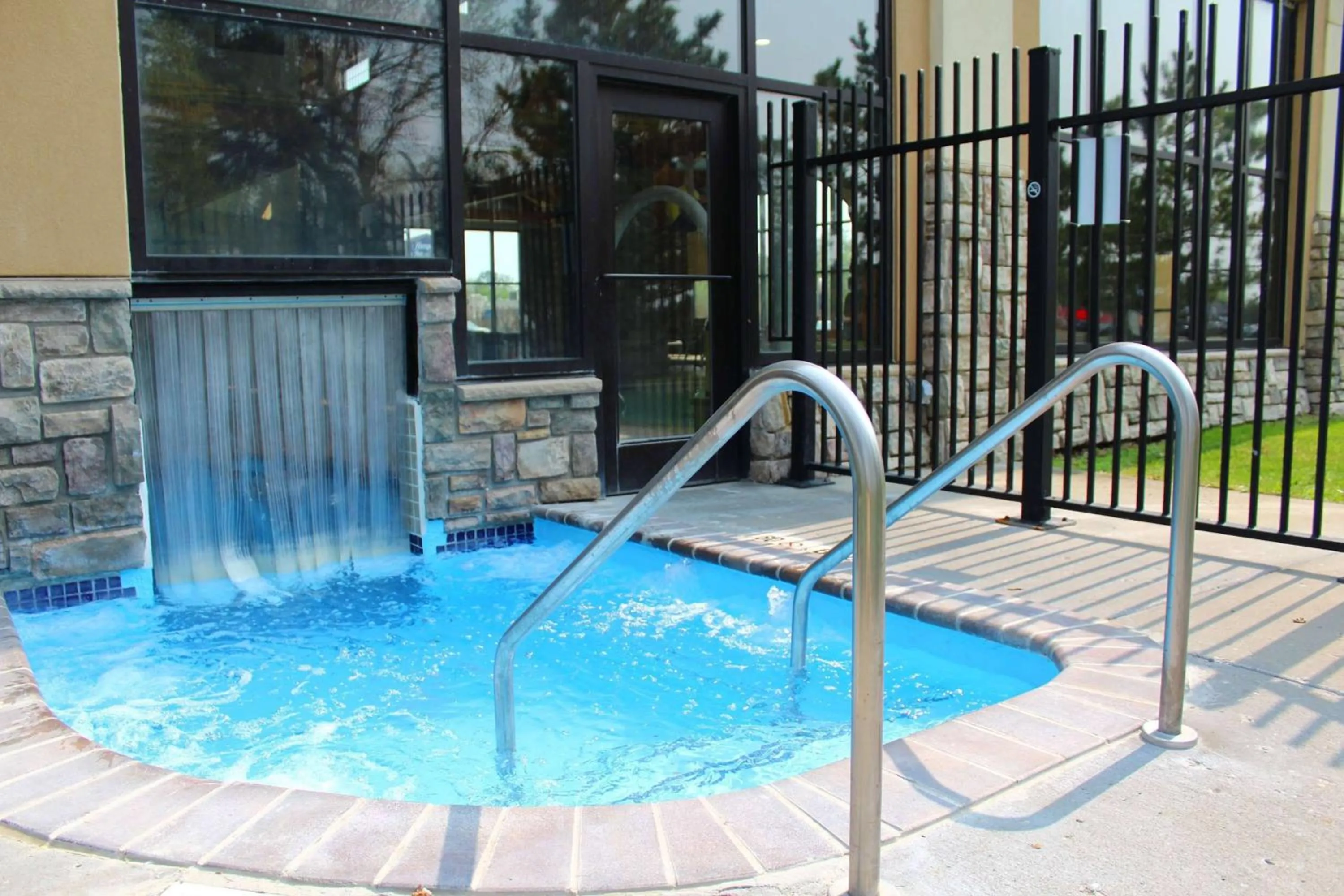 Hot Tub in SouthShore Hotel on Lake Bemidji, Trademark Coll by Wyndham