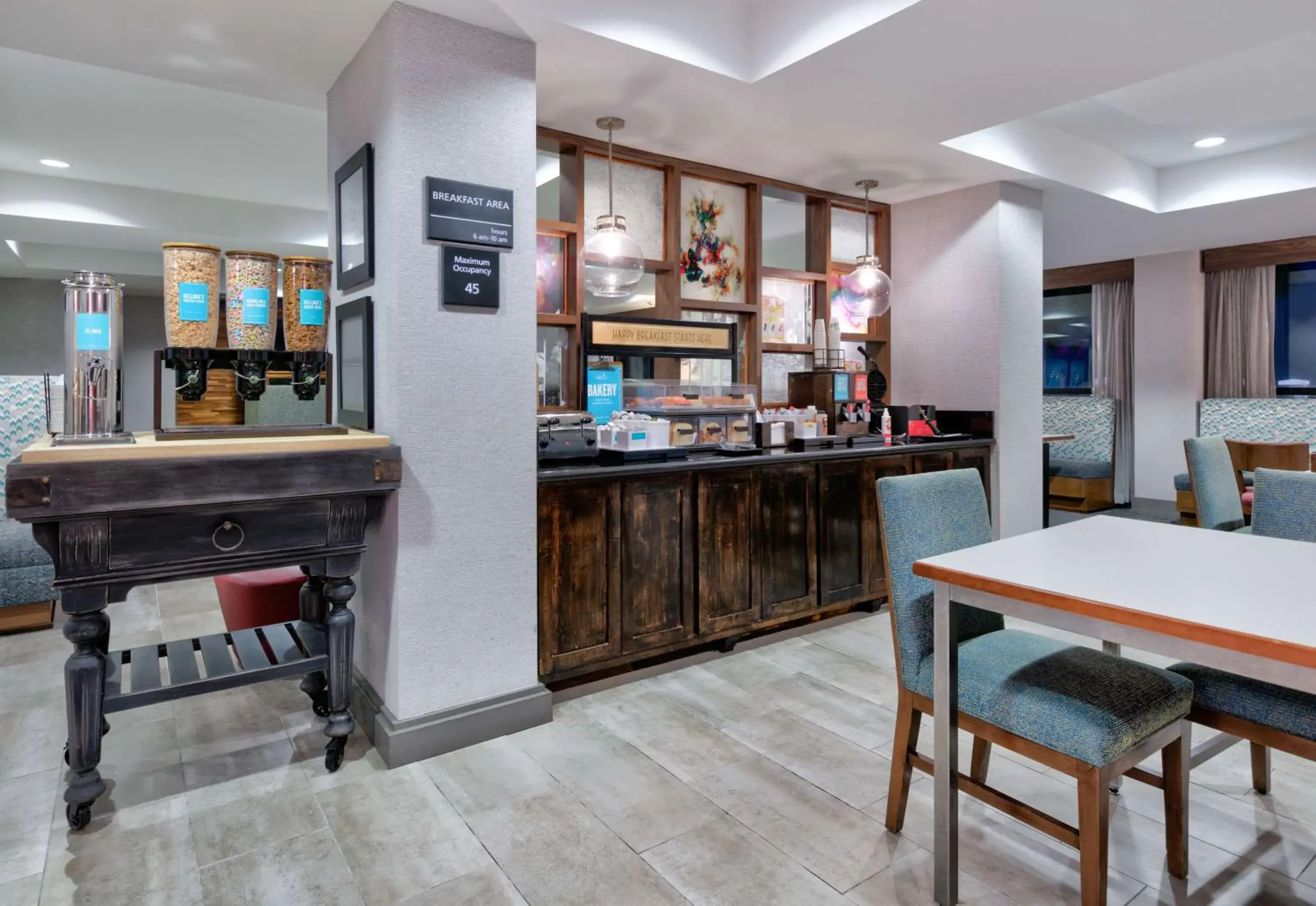 Breakfast in Hampton Inn Biloxi Beach Boulevard Breakfast in Hampton Inn Biloxi Beach Boulevard