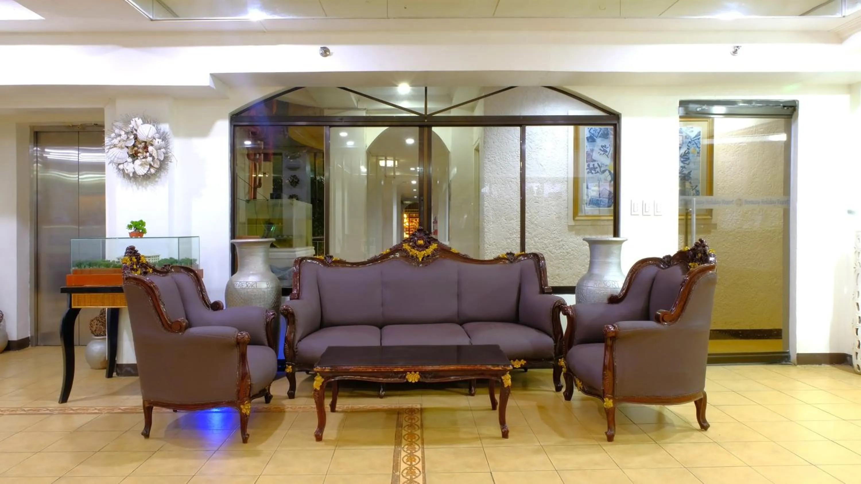 Lobby or reception in Boracay Holiday Resort