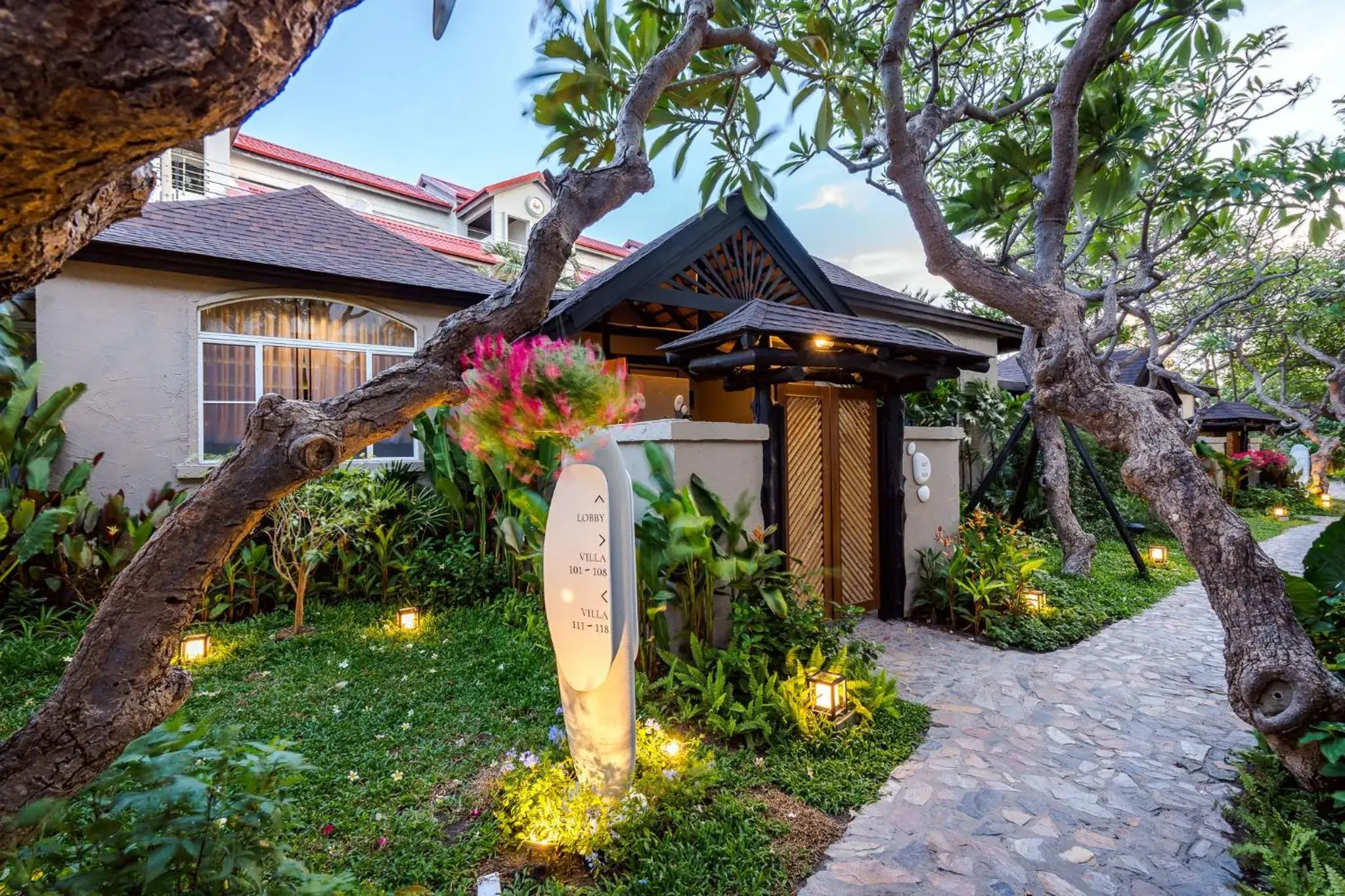 Garden view in Davinia Hua Hin Resort Garden view in Davinia Hua Hin Resort