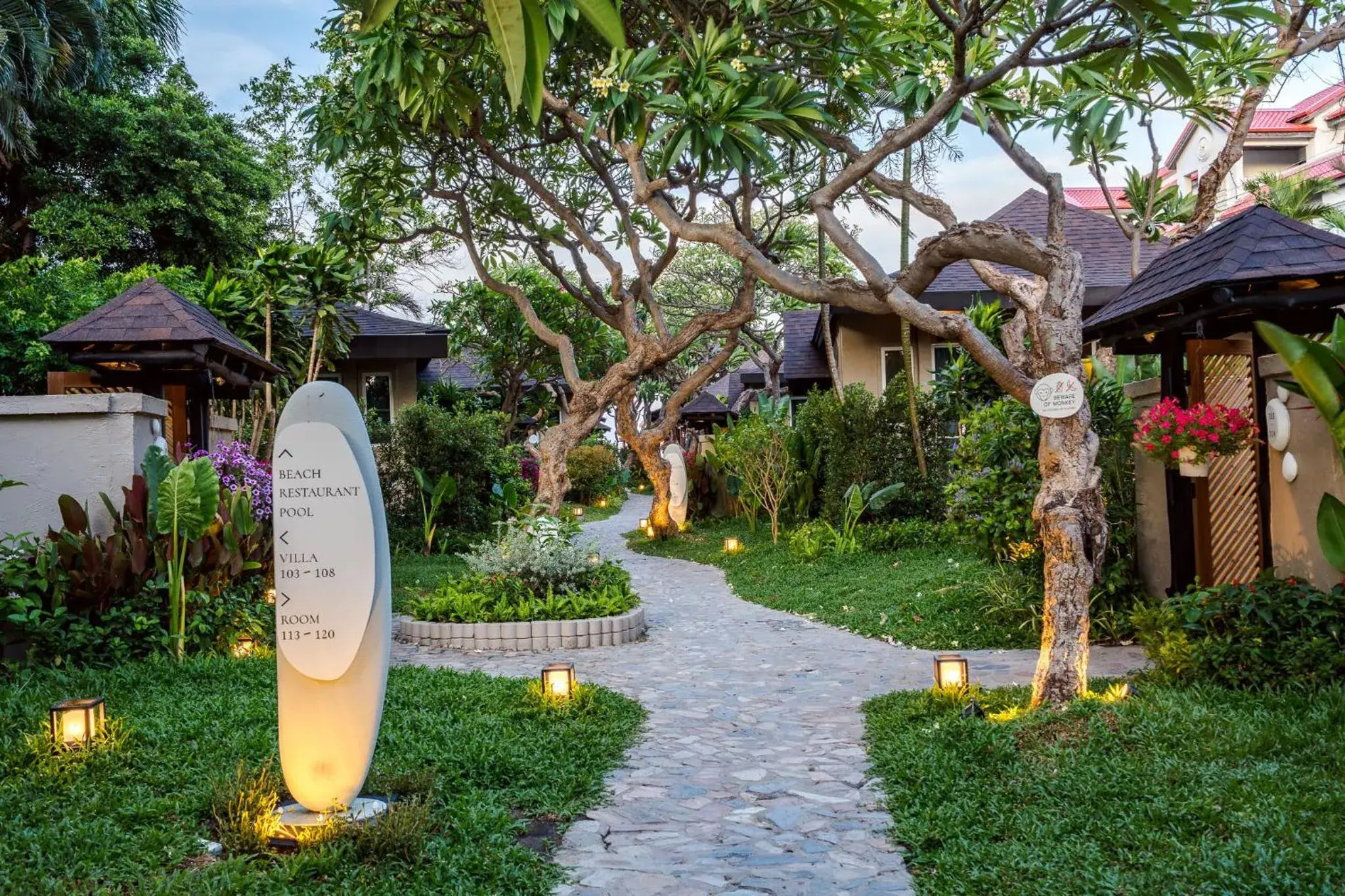 Garden view in Davinia Hua Hin Resort Garden view in Davinia Hua Hin Resort