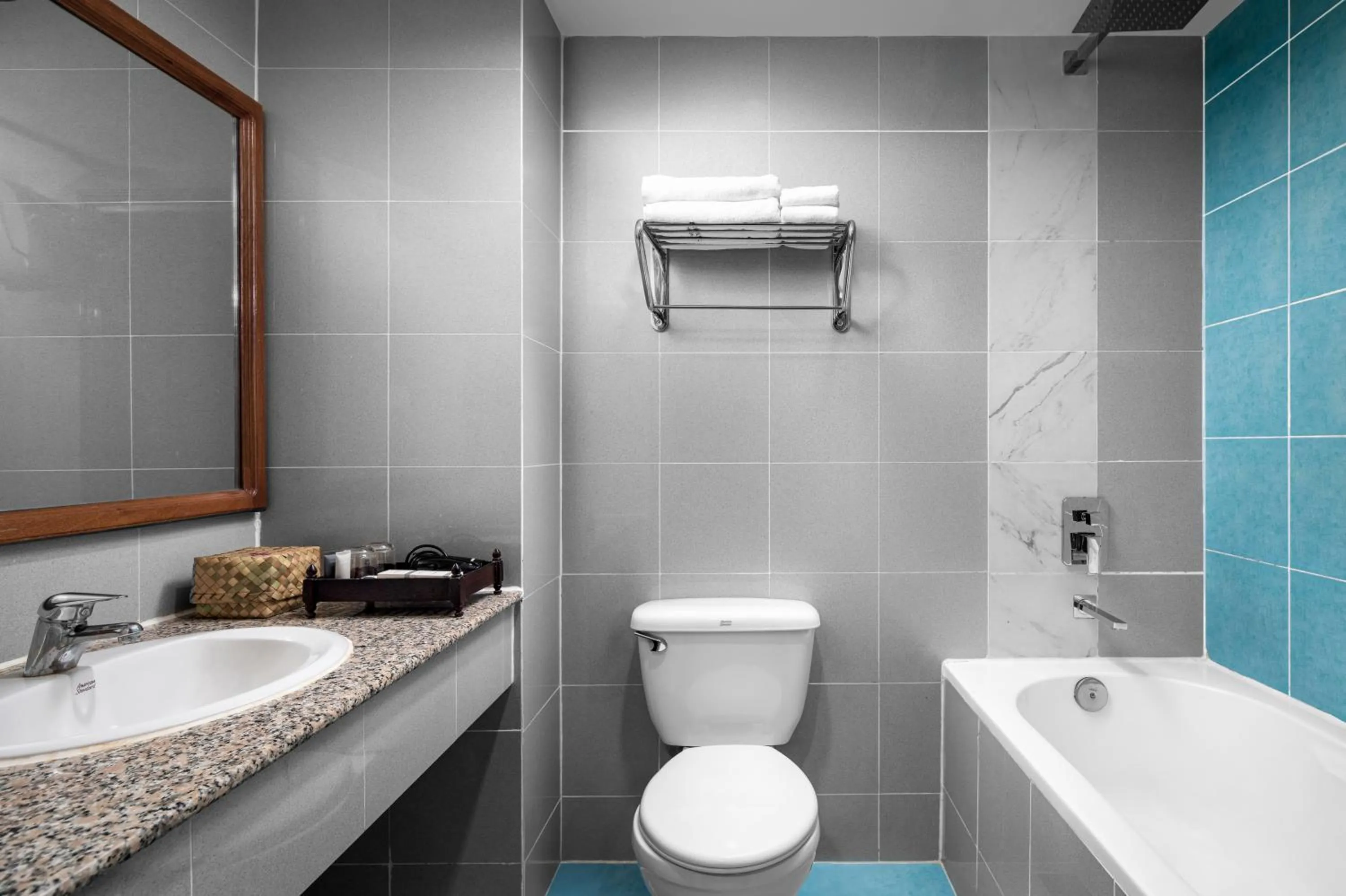 Shower in Pacific Hotel