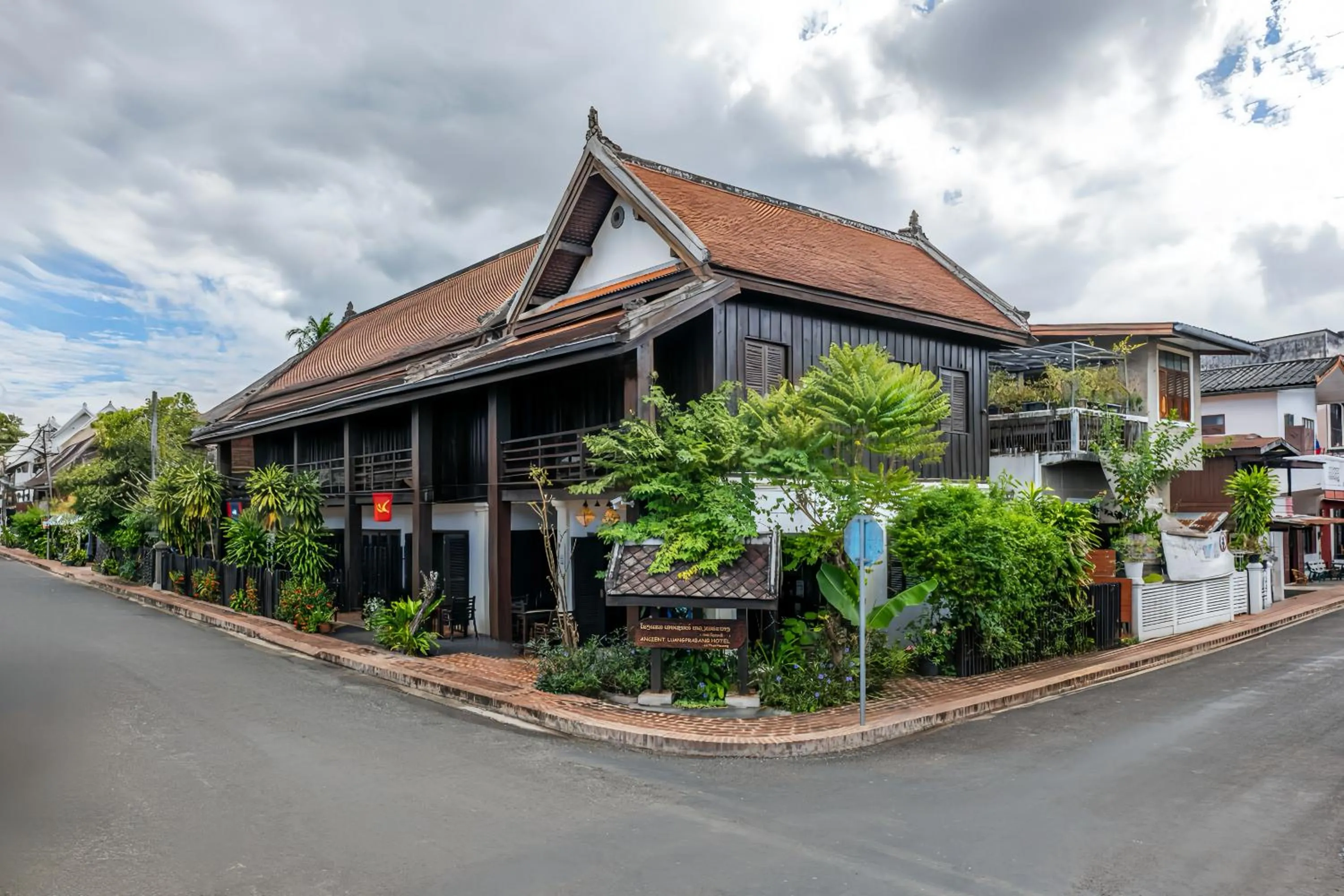 Ancient Luangprabang Hotel
