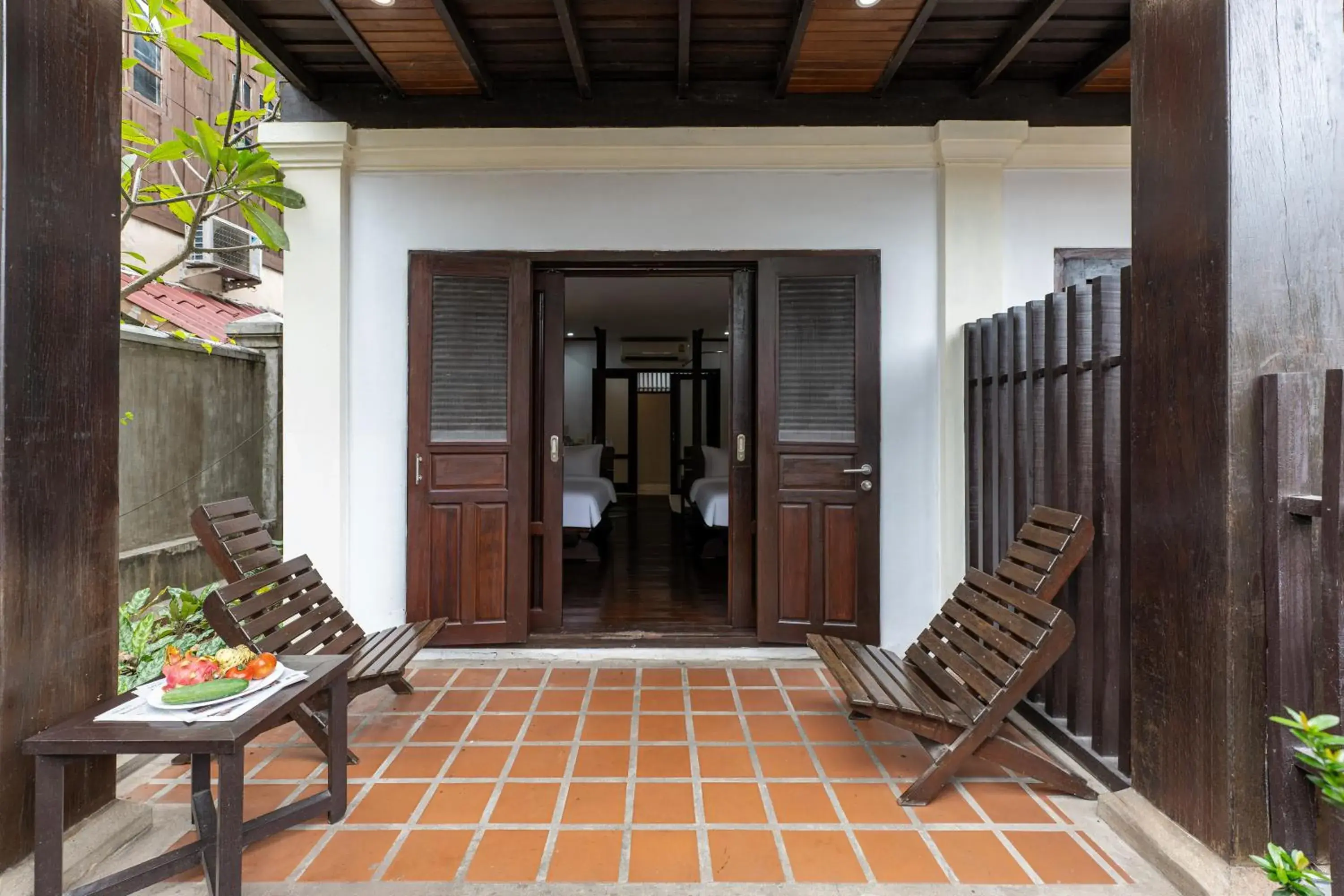 Deluxe Twin Room in Ancient Luangprabang Hotel Deluxe Twin Room in Ancient Luangprabang Hotel