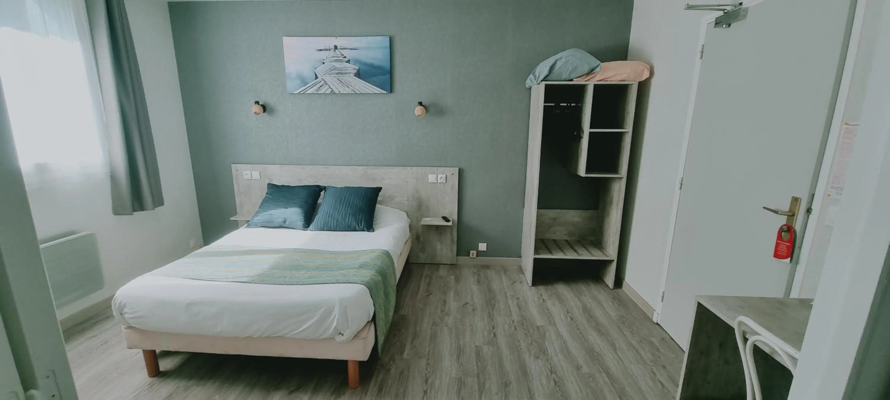 Bed in Hotel du Haut Marais