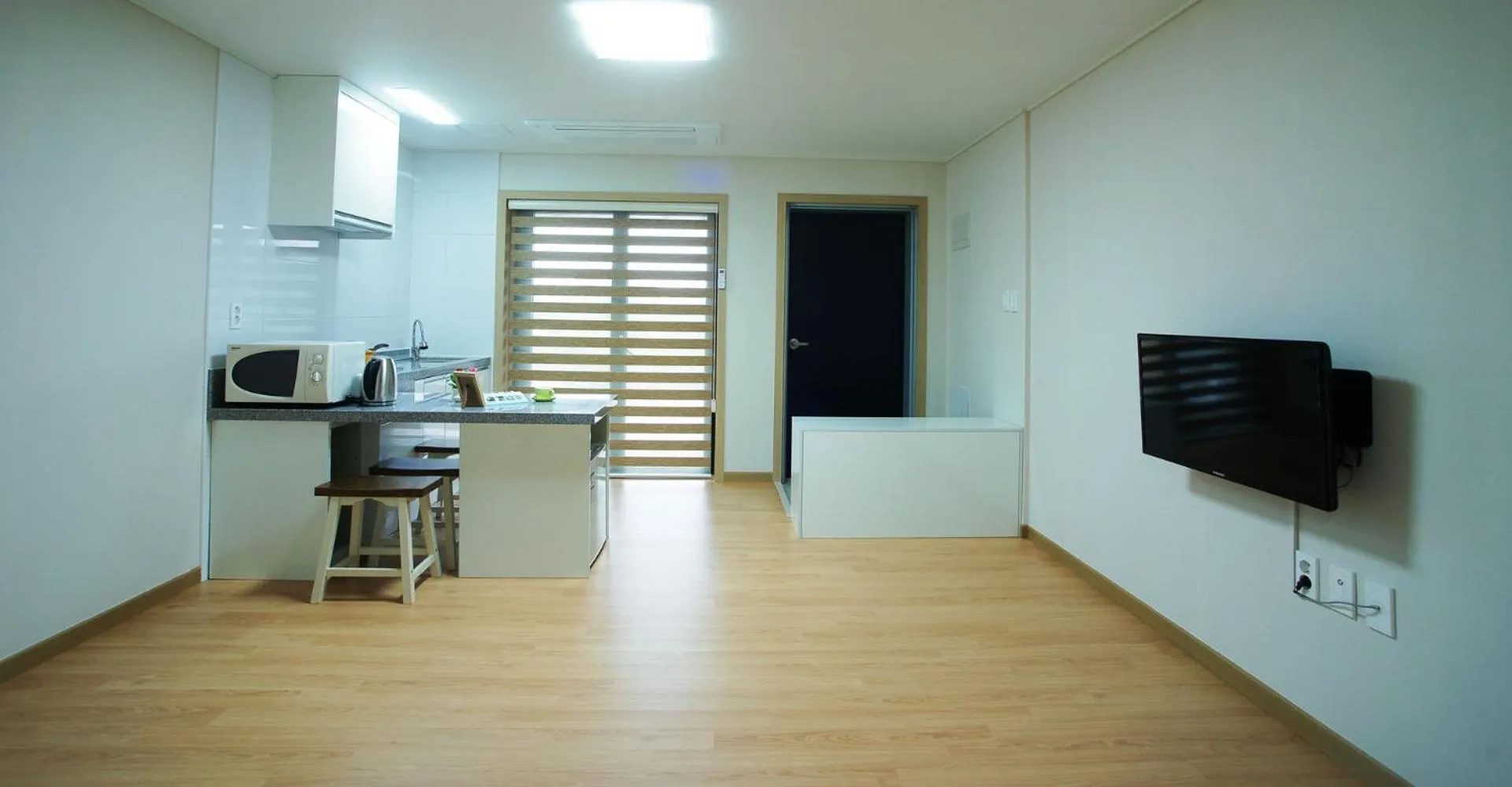 Gotjawal Geomunoreum Pension