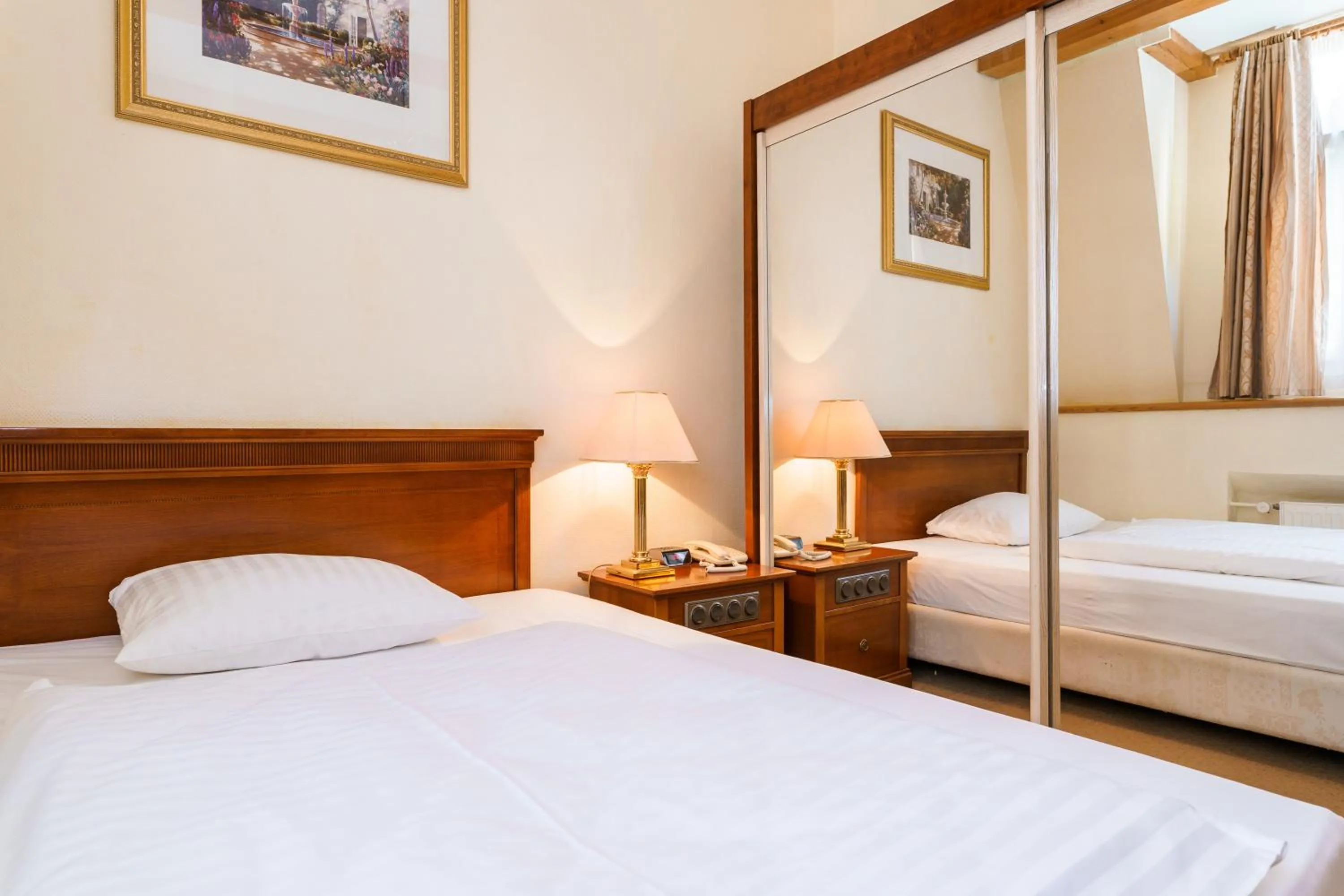 Bed in Spa Hotel Anglický Dvůr