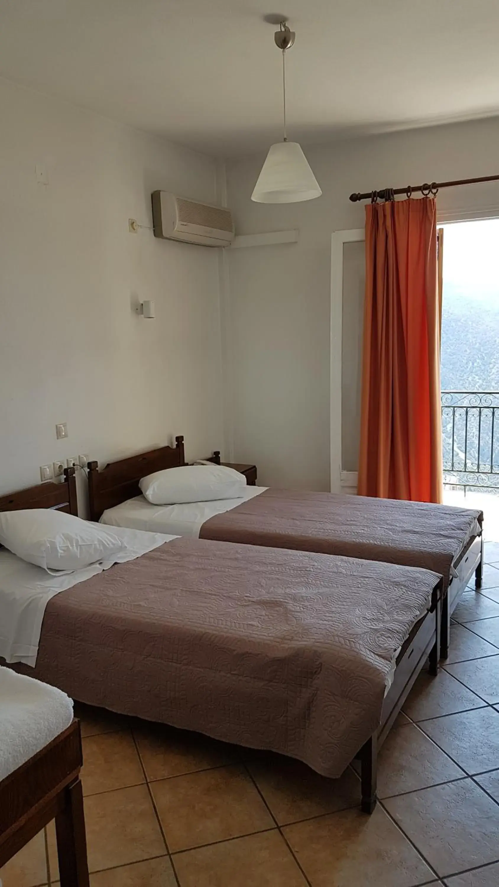 Double or Twin Room in Hotel Orfeas Double or Twin Room in Hotel Orfeas