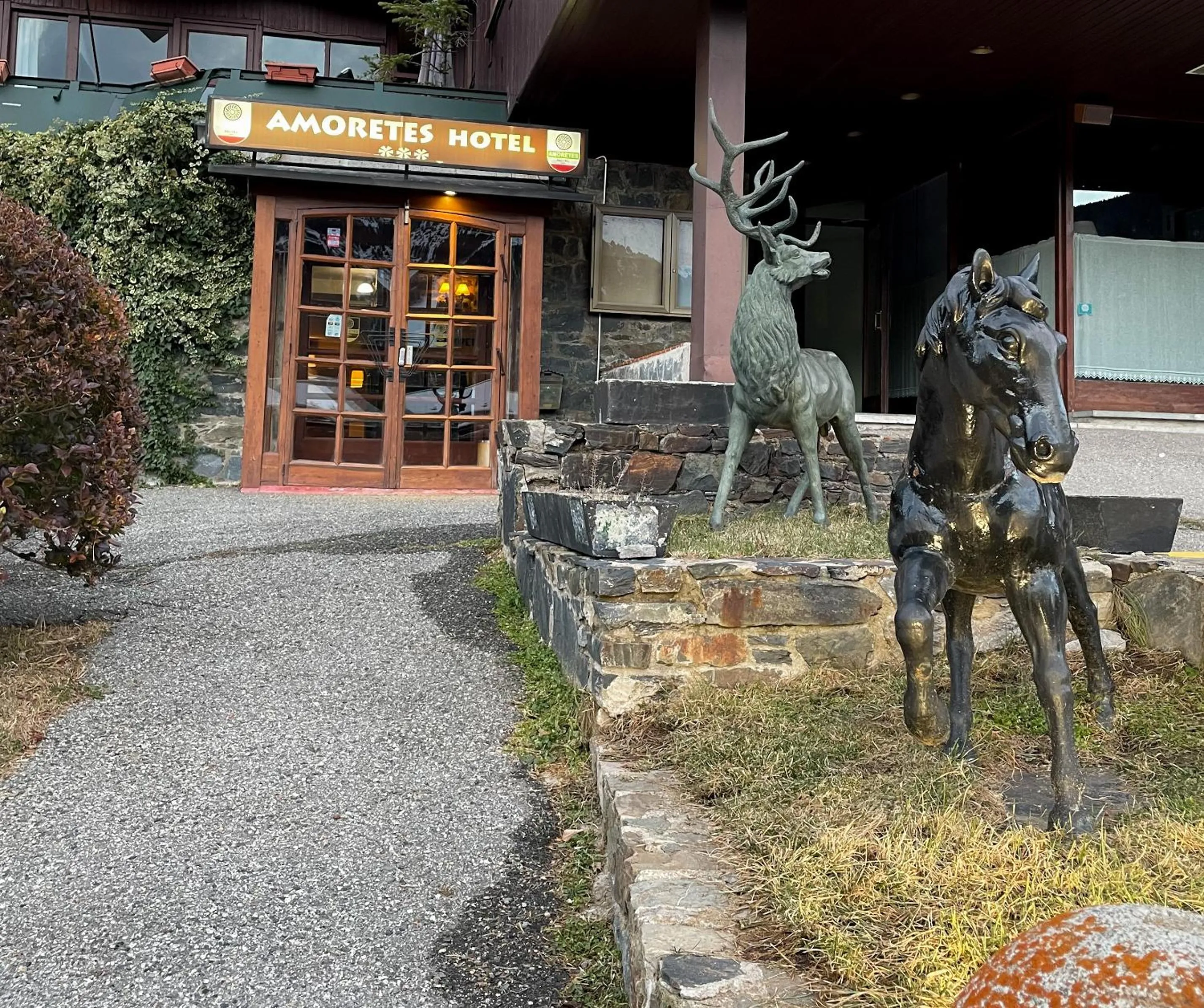 Property building in Hotel Amoretes