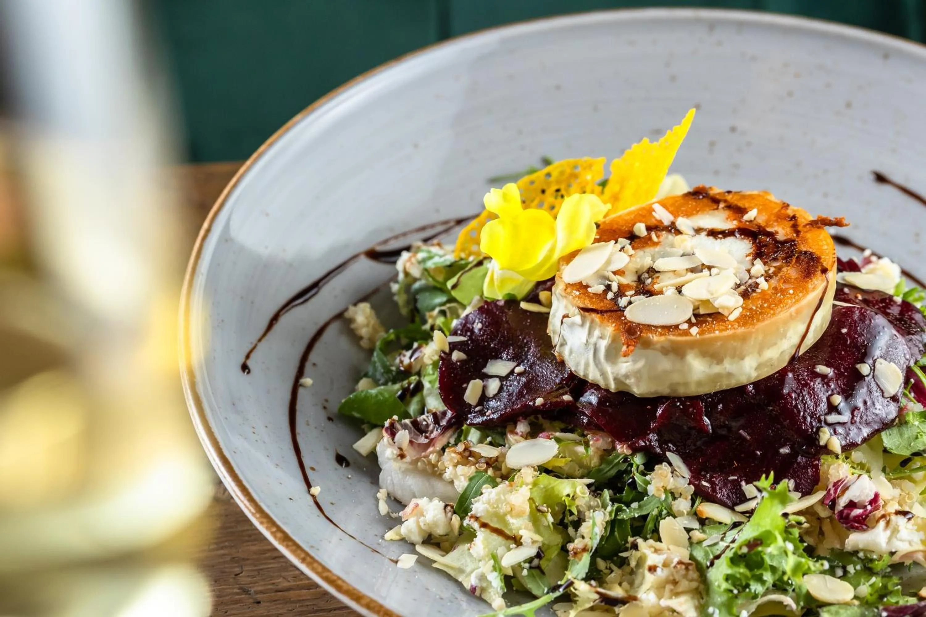 Restaurant/places to eat in Penzion BERG