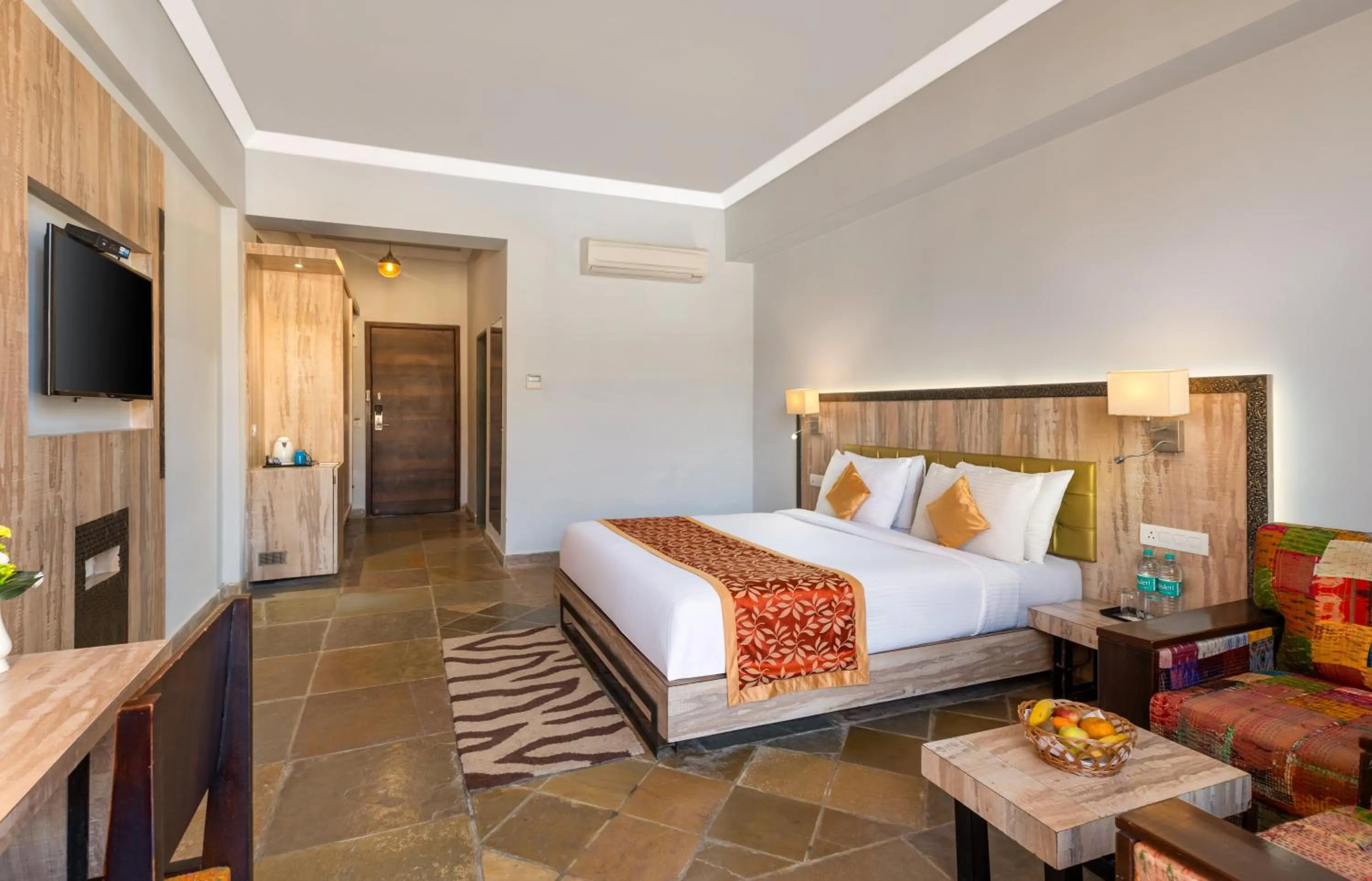 Bed in Via Lakhela Resort & Spa