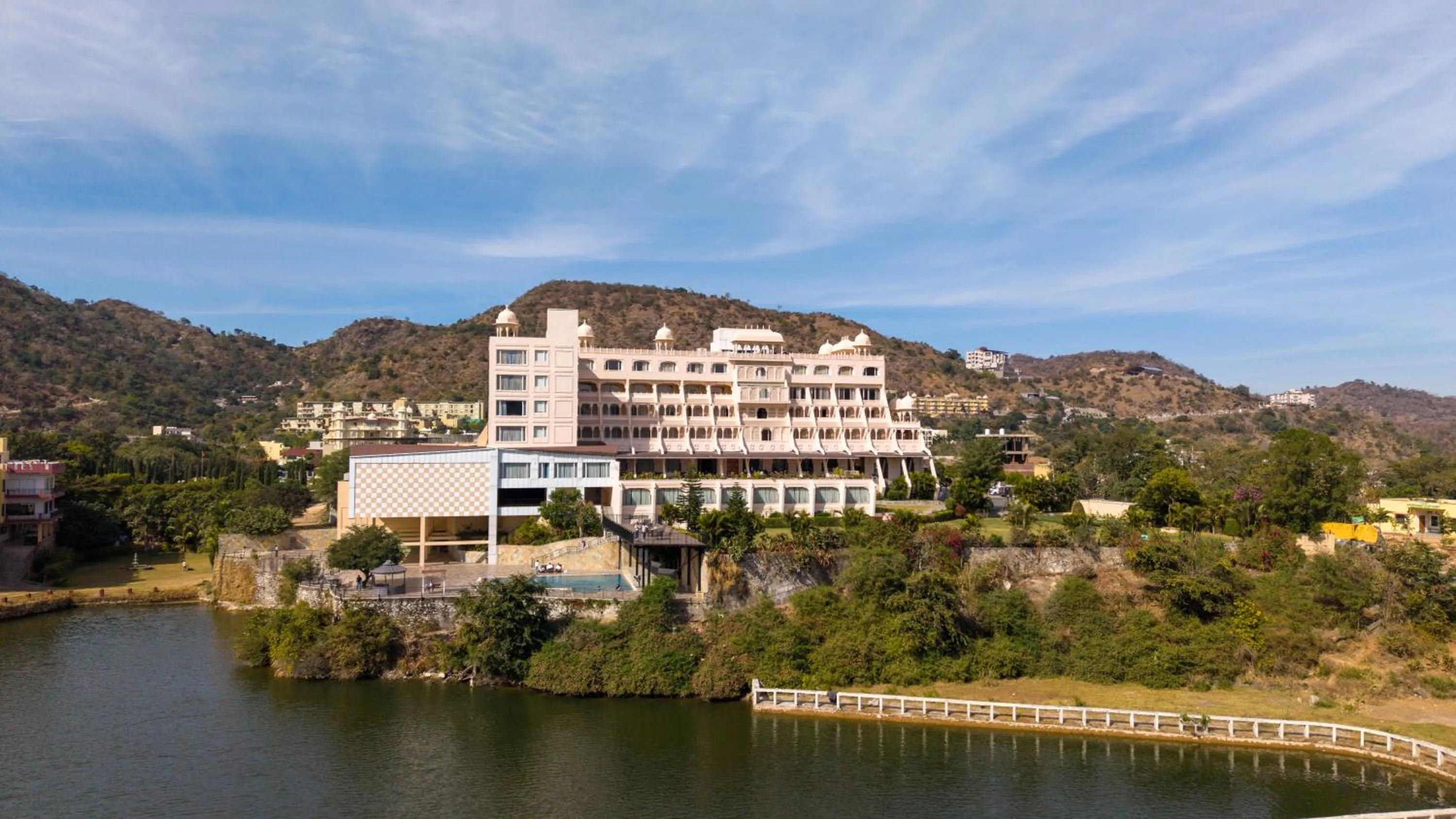 Property building in Via Lakhela Lakeview Resort & Spa