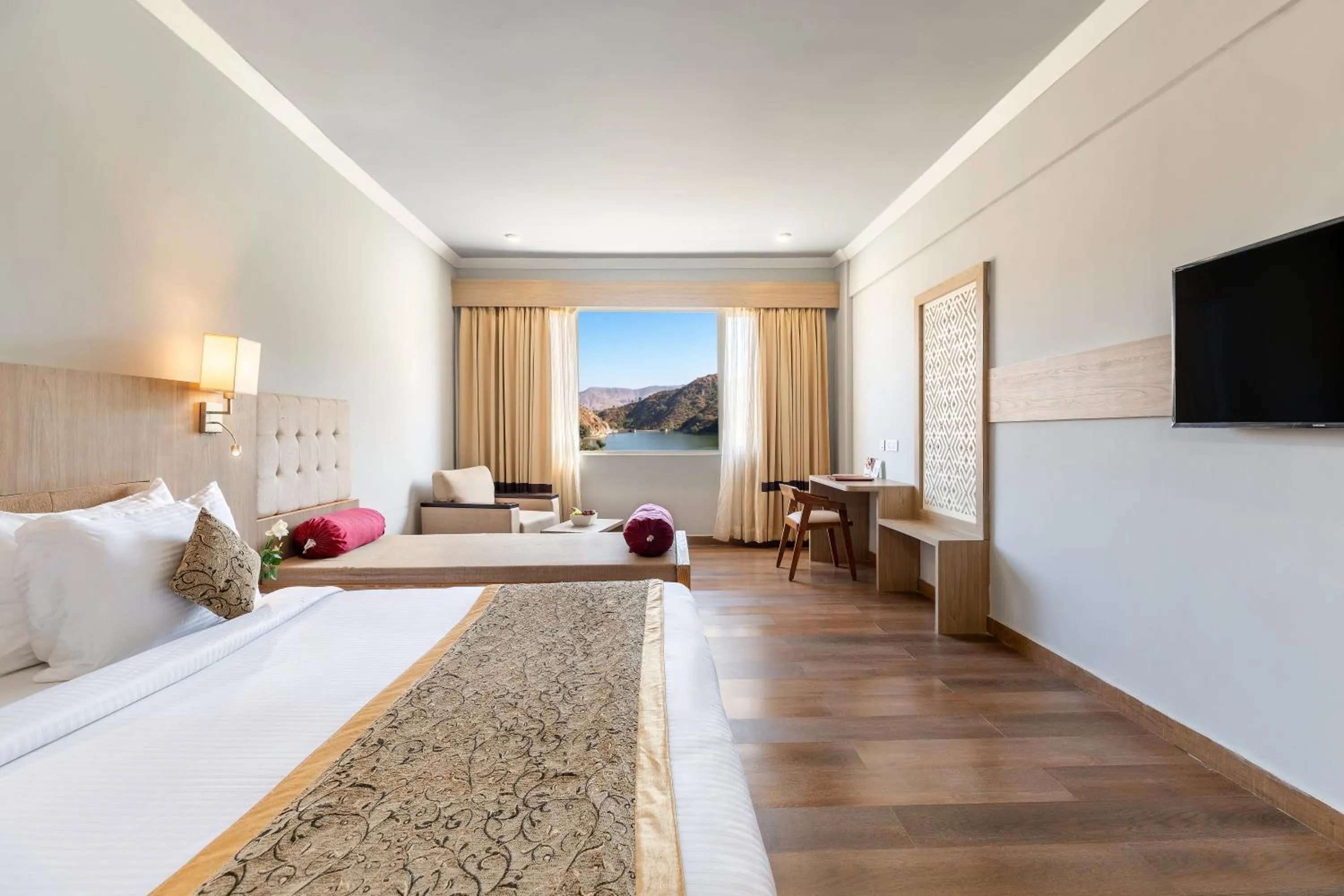 Bed in Via Lakhela Resort & Spa