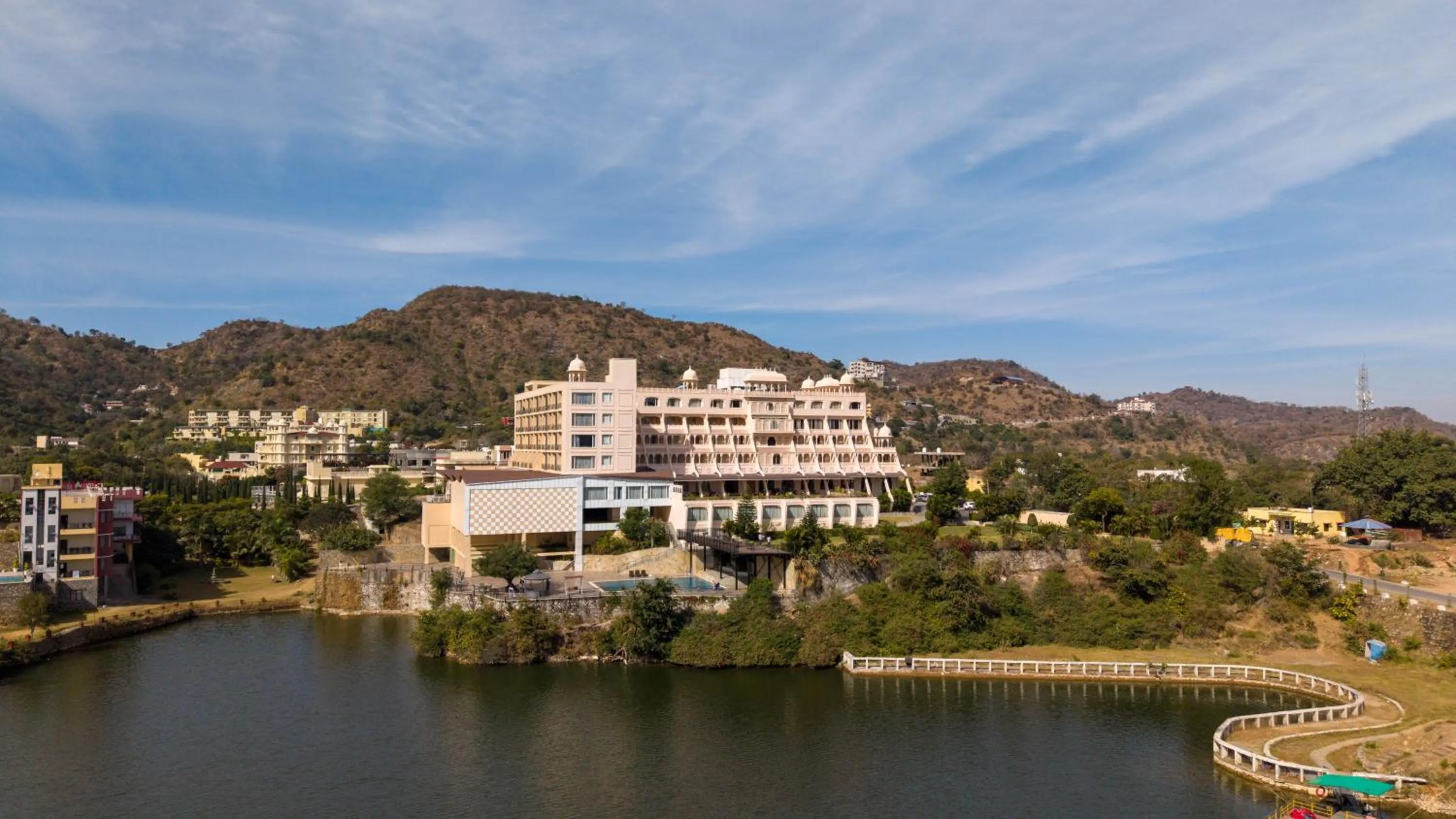 Property building in Via Lakhela Lakeview Resort & Spa