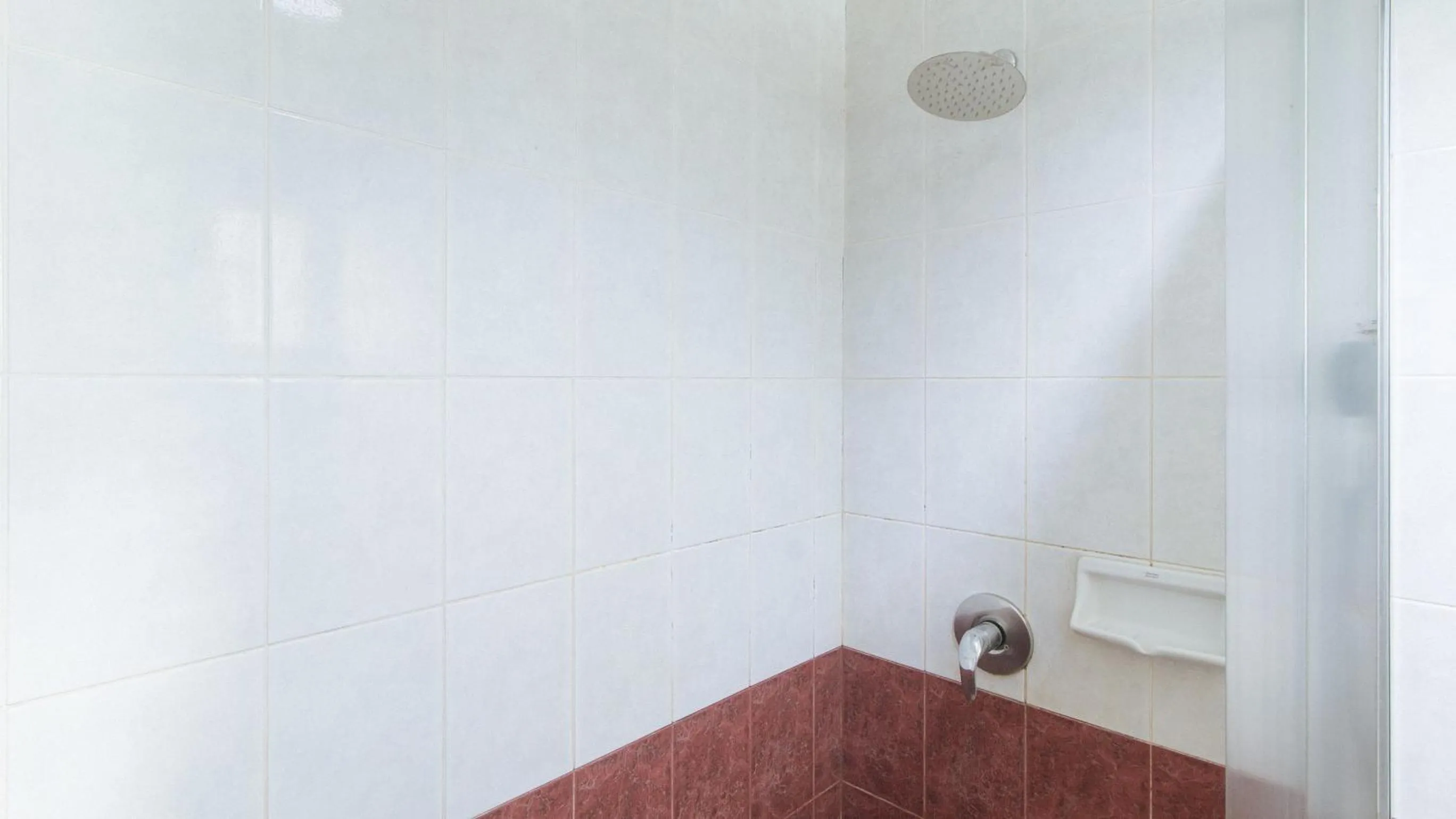 Shower in Bliss Hotel Dau