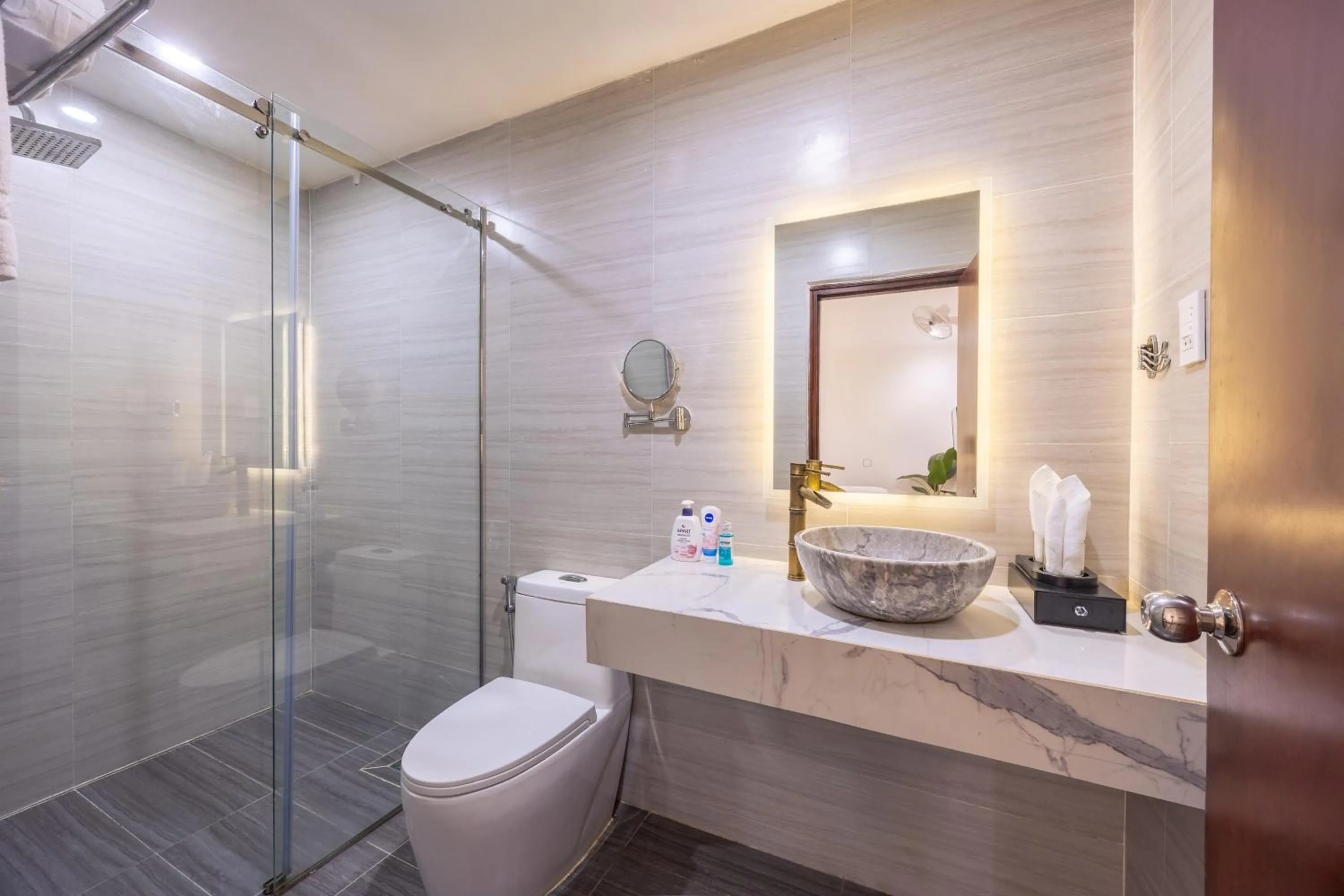 A25 Hotel - 14 Hồ Huấn Nghiệp