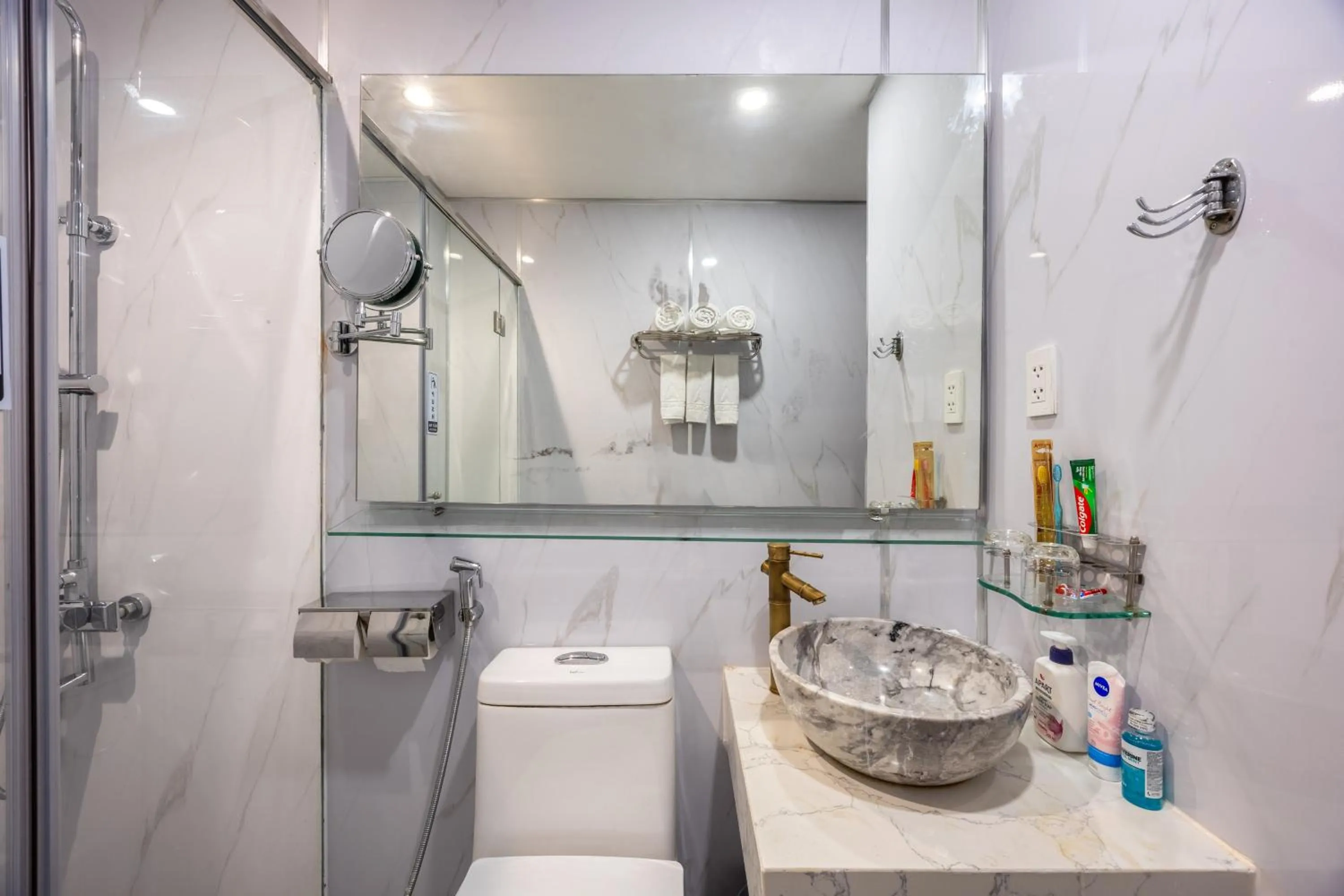 A25 Hotel - 14 Hồ Huấn Nghiệp