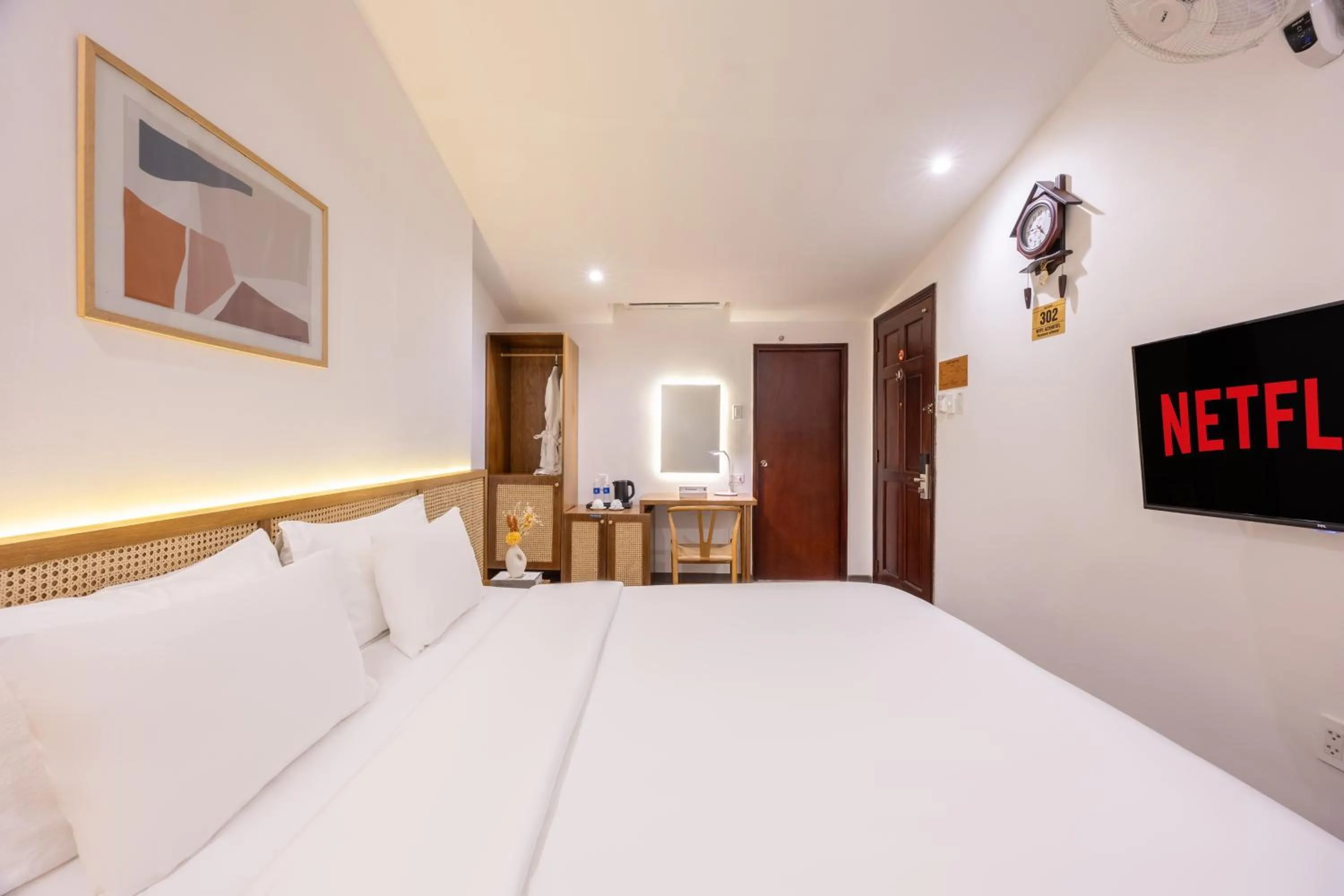 Bed in A25 Hotel - 14 Hồ Huấn Nghiệp