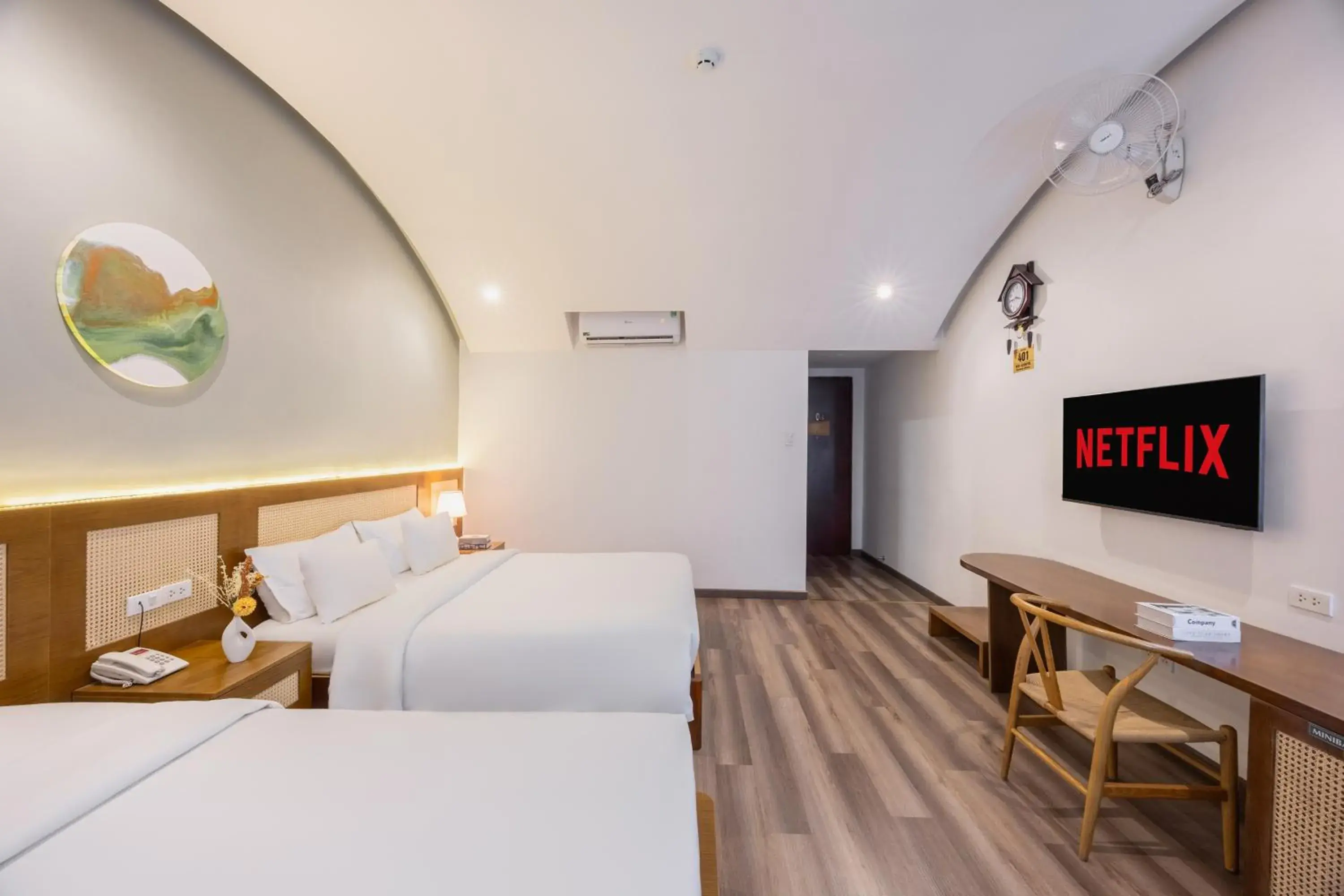 Bed in A25 Hotel - 14 Hồ Huấn Nghiệp Bed in A25 Hotel - 14 Hồ Huấn Nghiệp