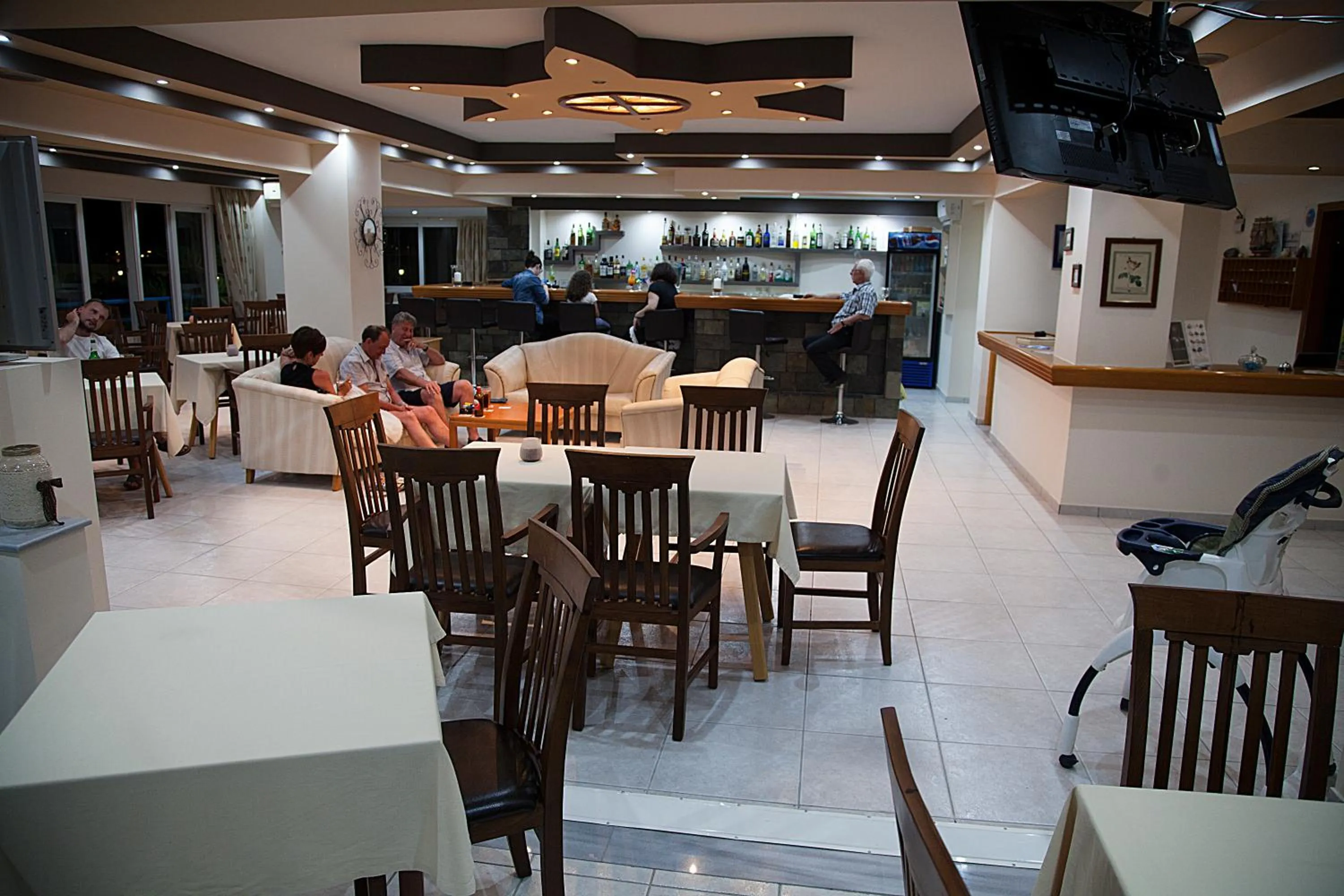 Lobby or reception in Hotel Athinoula