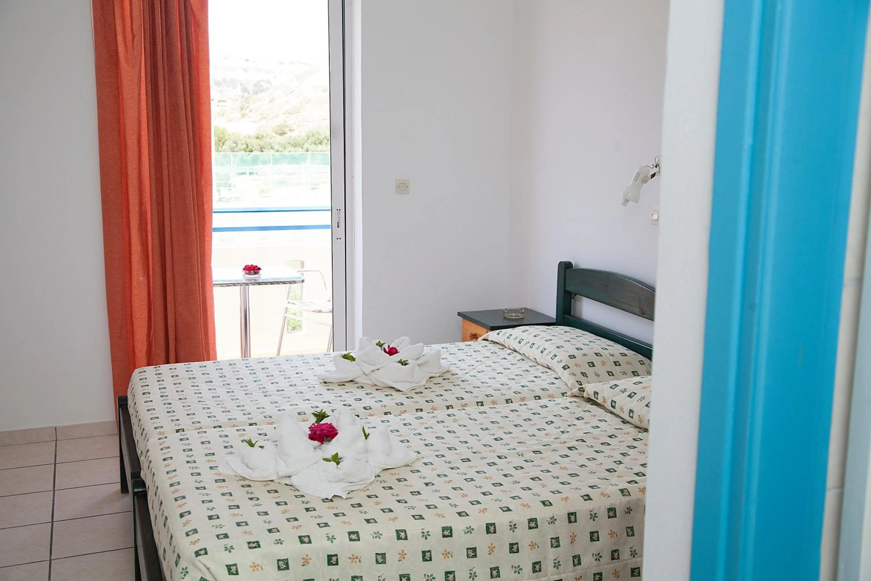 Bed in Hotel Athinoula