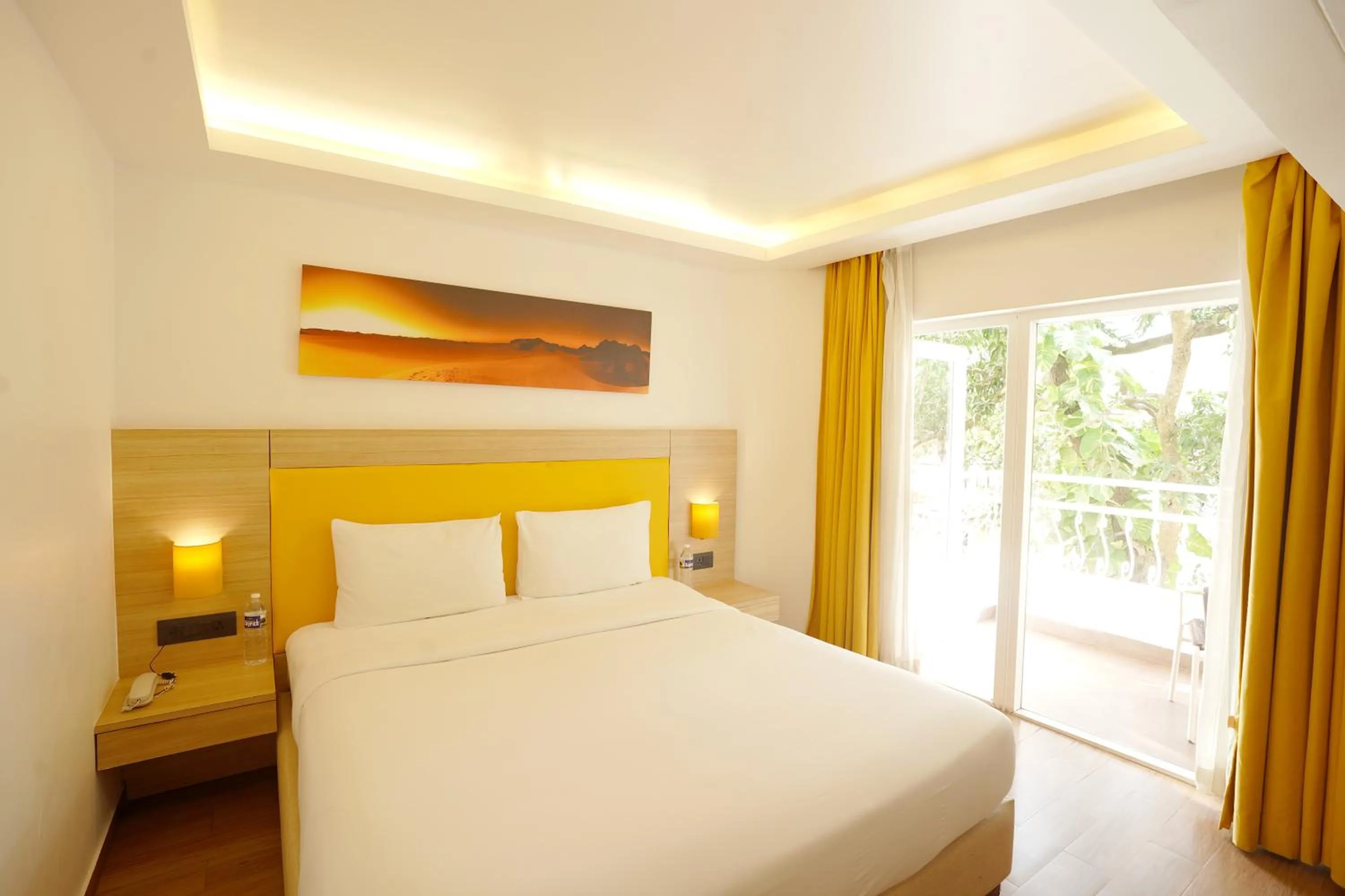 Bed in BloomSuites l Calangute
