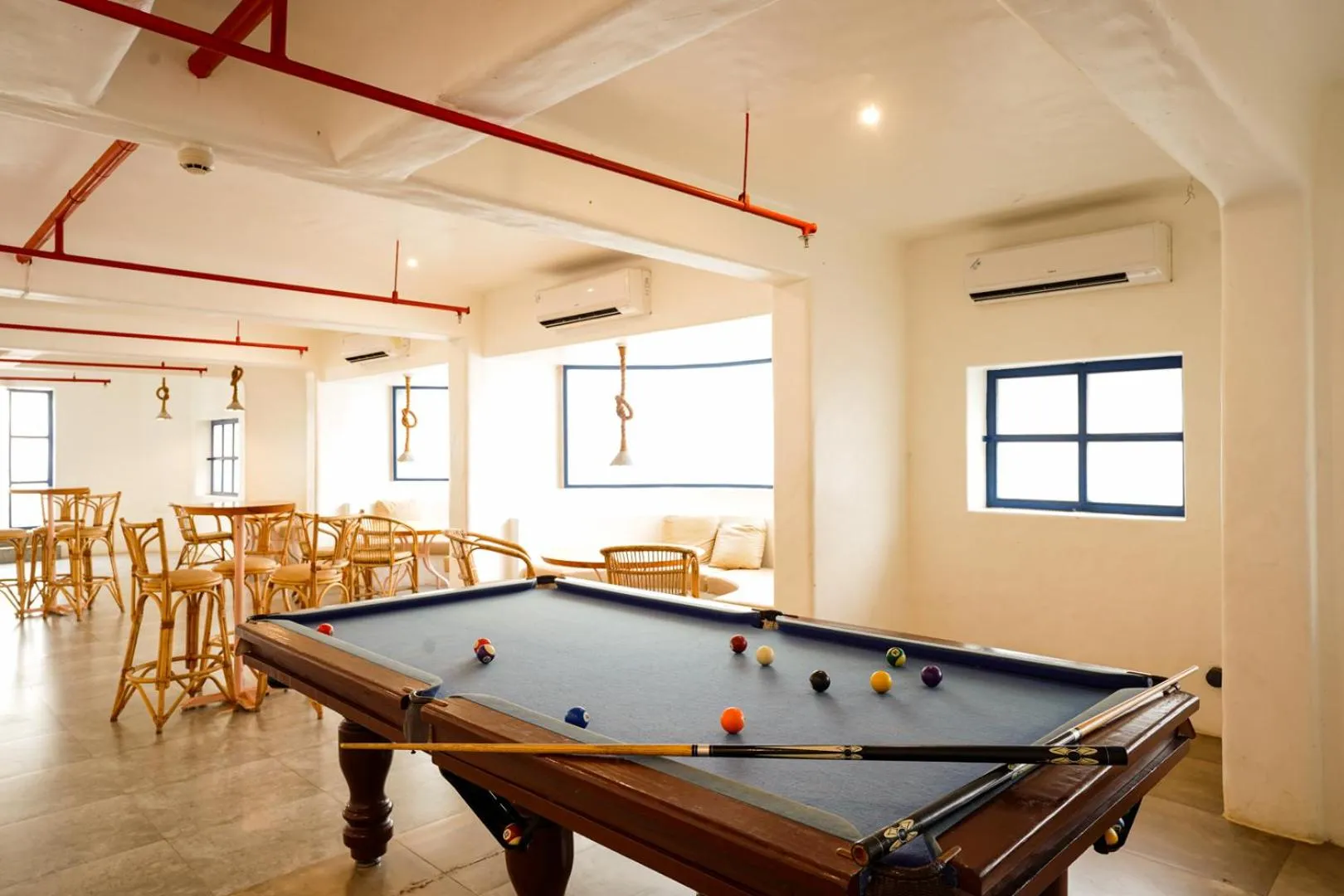 Restaurant/places to eat in BloomSuites l Calangute