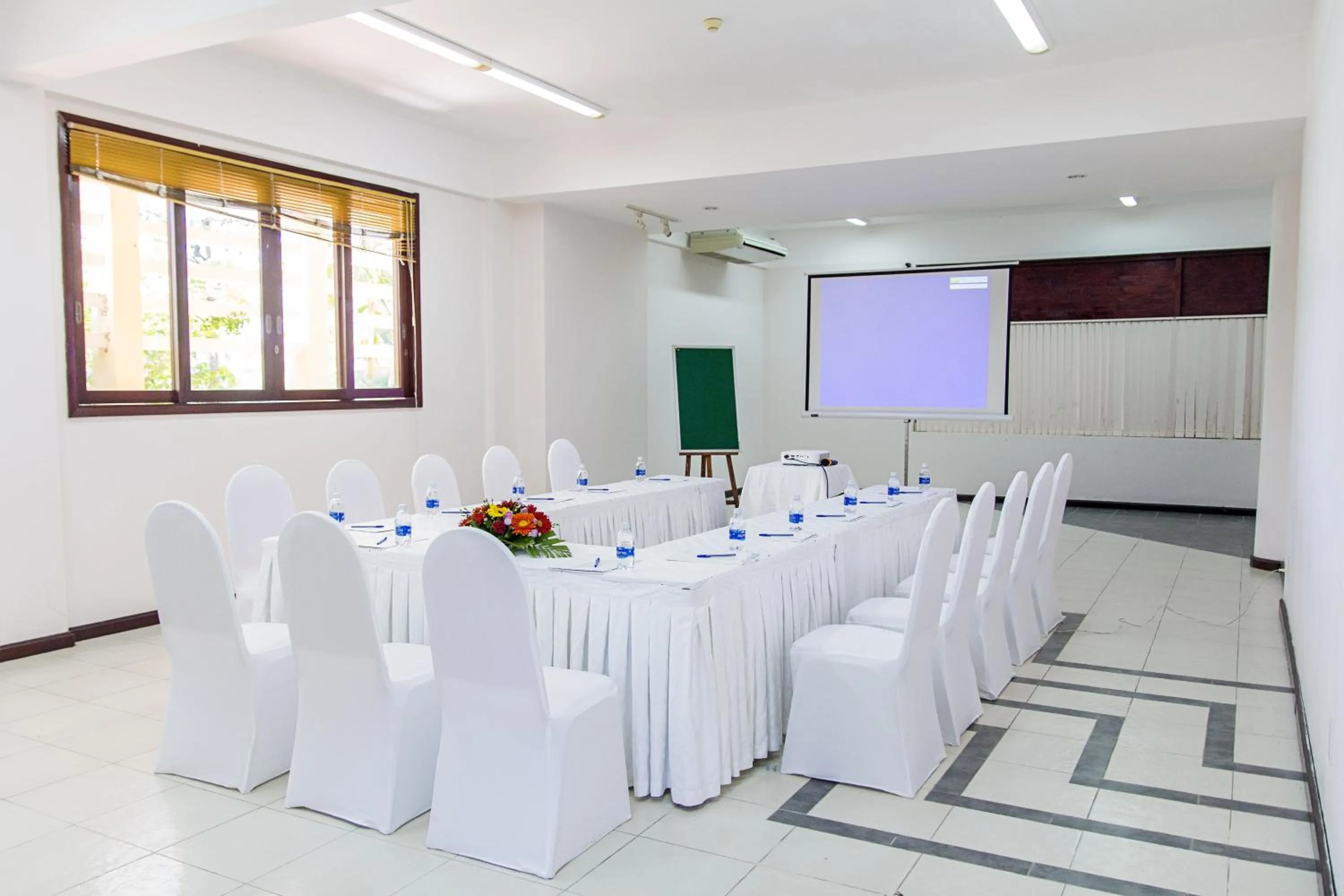 Meeting/conference room in Lazi Beach Resort