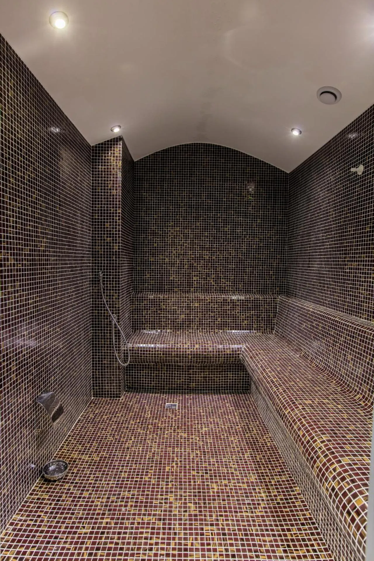 Steam room in The Wyspy Hotel