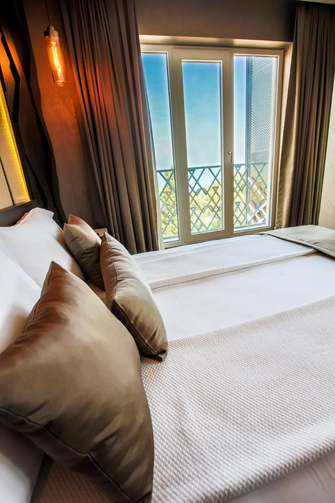 Deluxe Double Room in The Wyspy Hotel Deluxe Double Room in The Wyspy Hotel