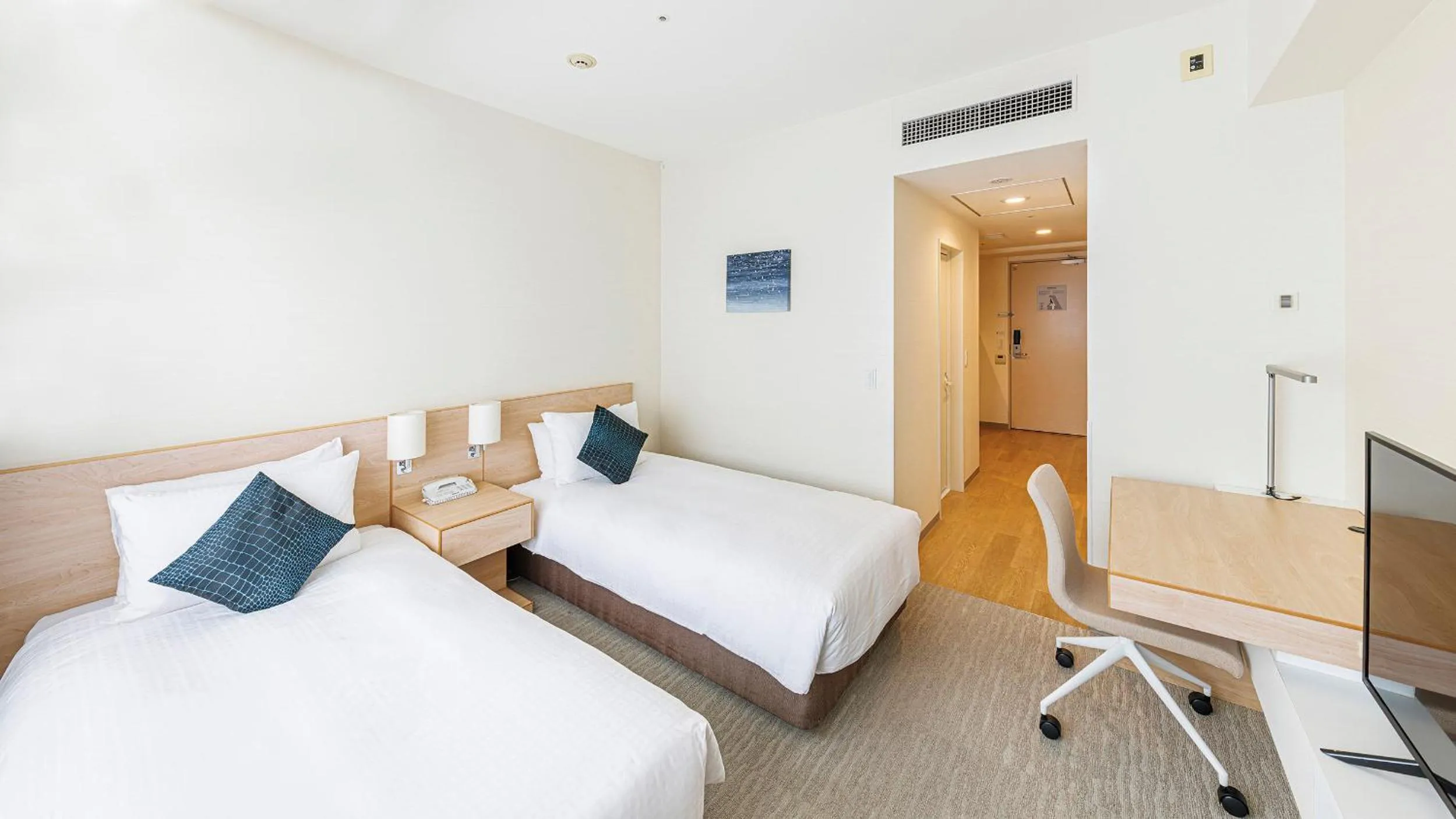 Bed in Fraser Residence Nankai Osaka