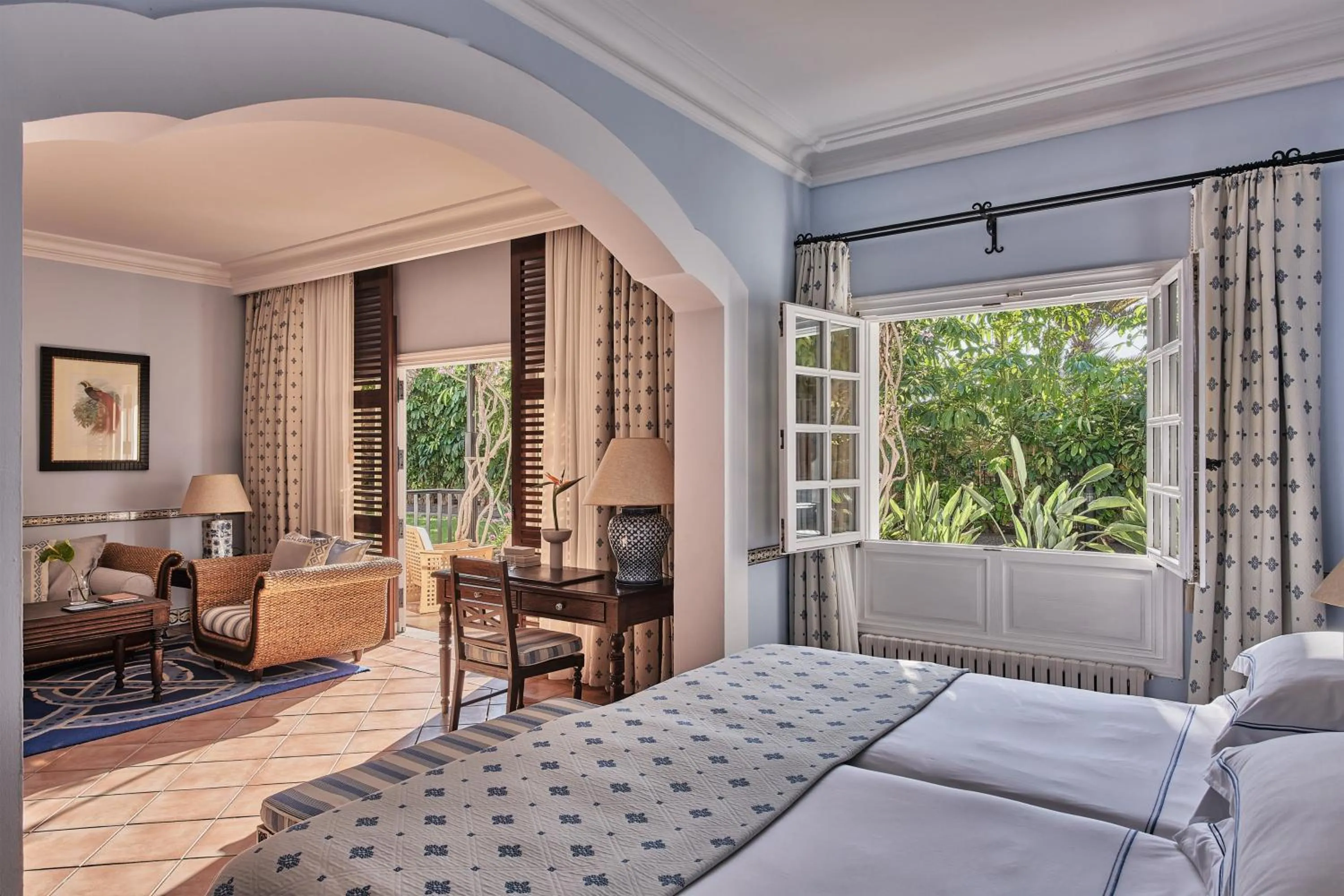 Bedroom, Bed in Seaside Grand Hotel Residencia - Gran Lujo