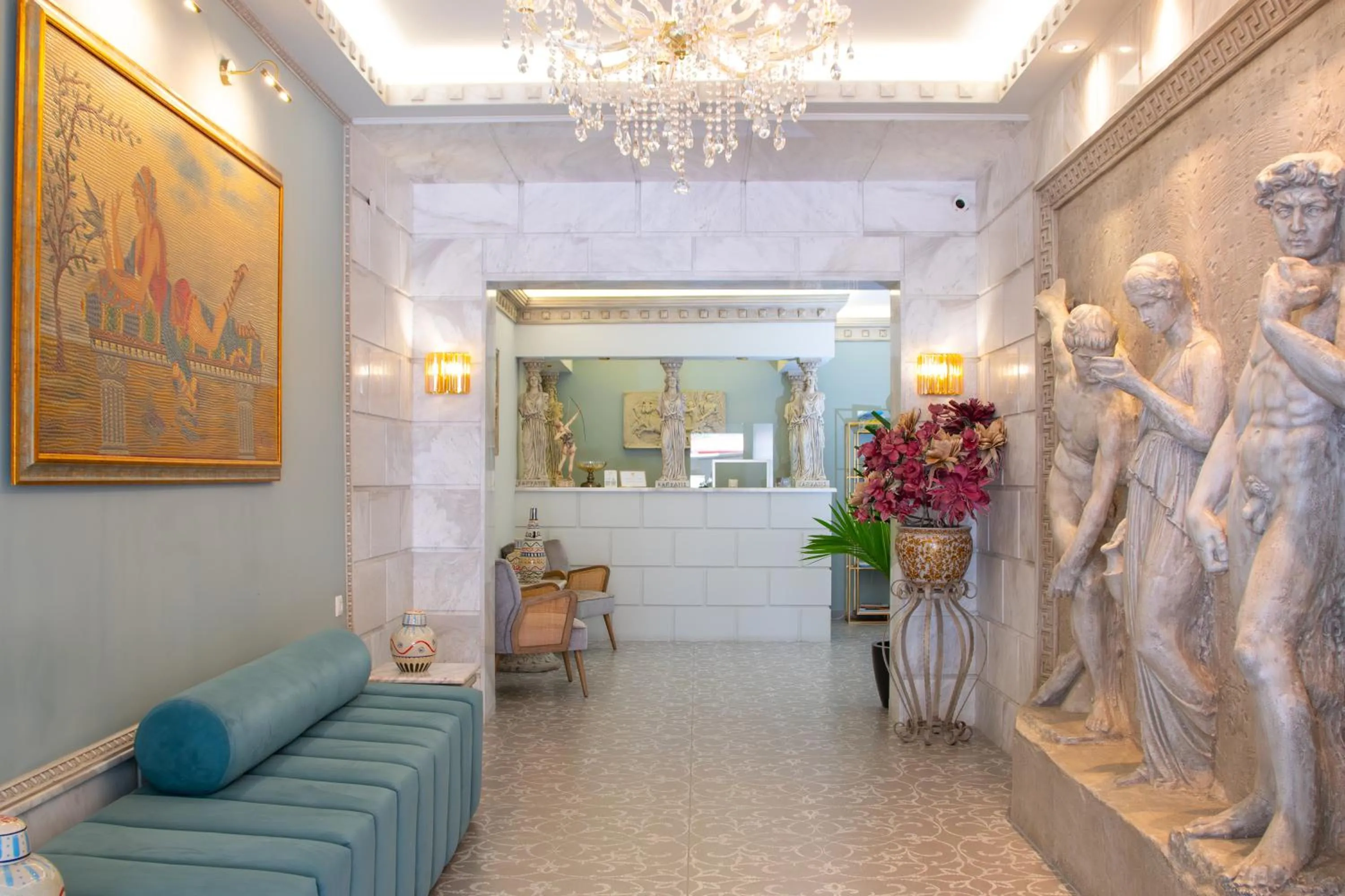 Parthenon Art Hotel