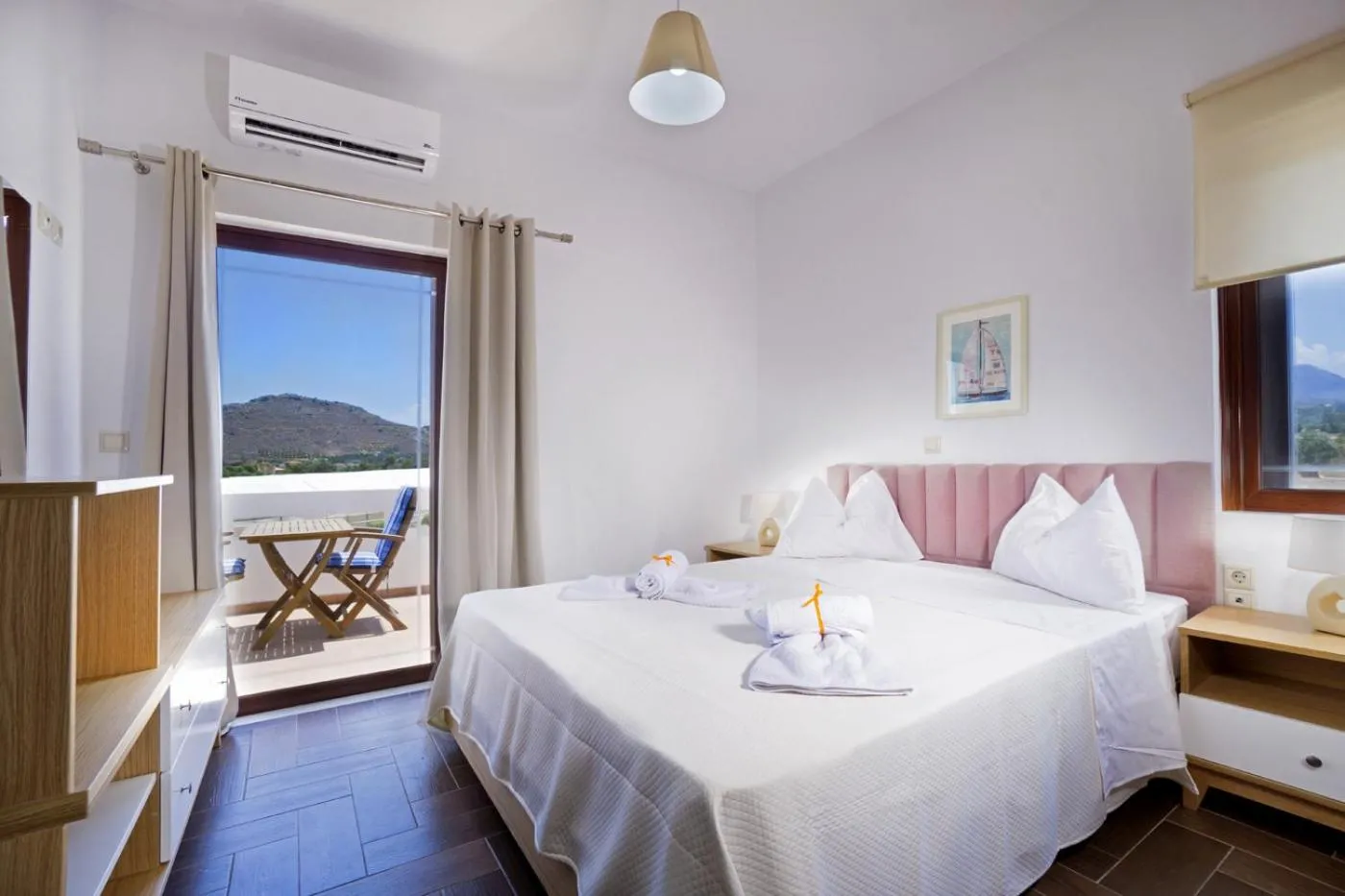 Bed in Seaside Villa Balos