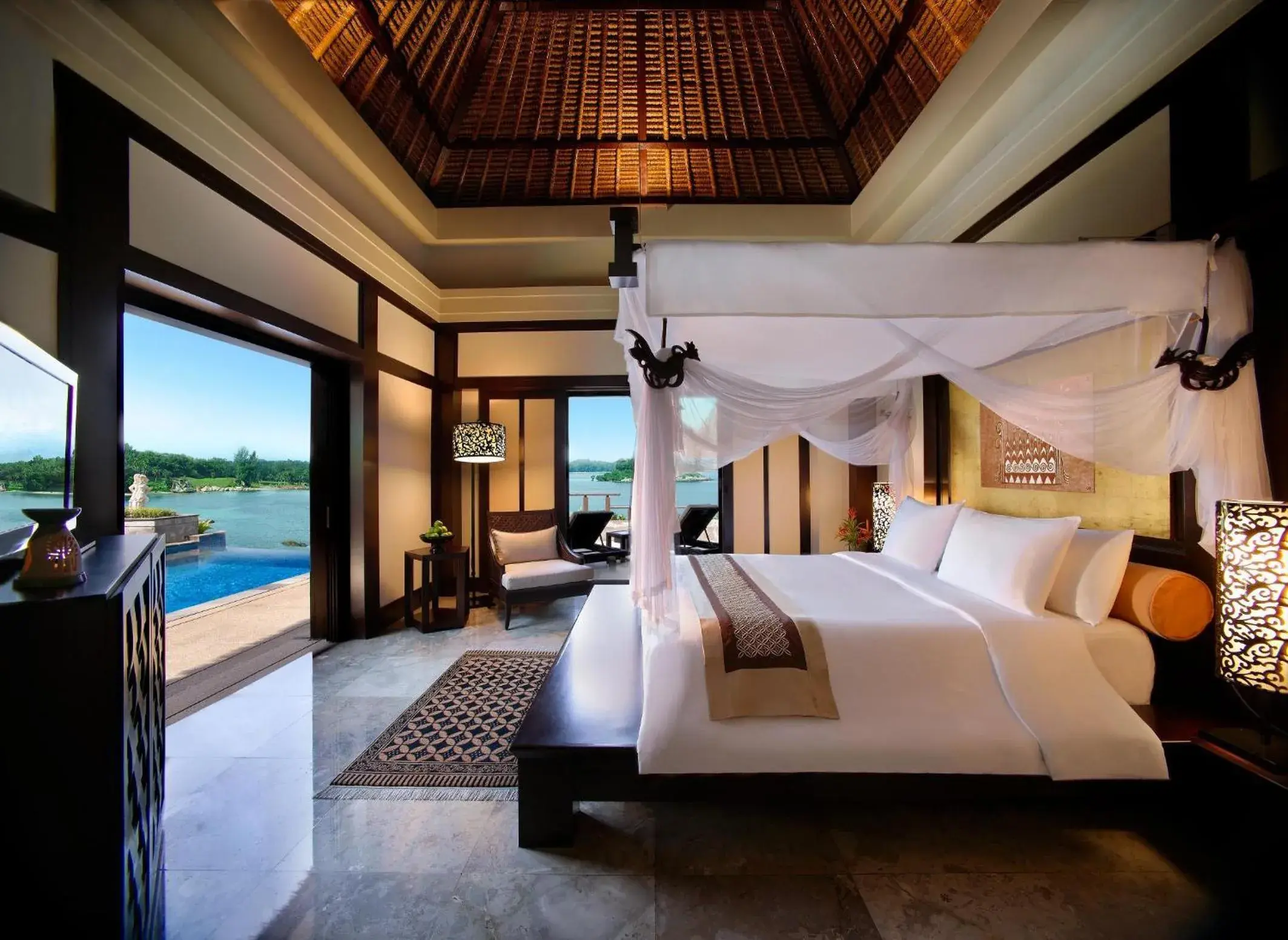 Photo of the whole room, Bed in Banyan Tree Bintan Photo of the whole room, Bed in Banyan Tree Bintan