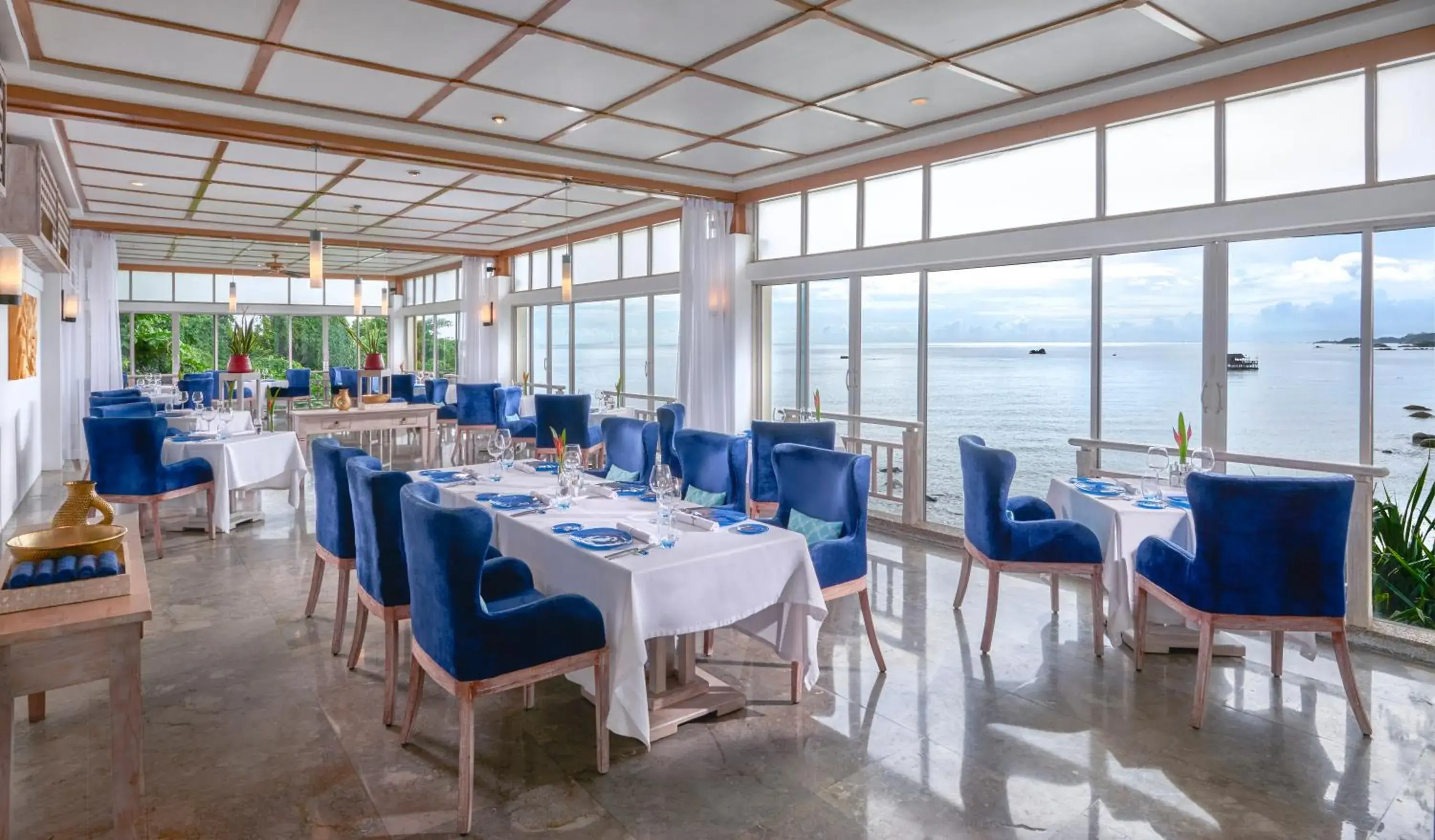 Restaurant/places to eat in Banyan Tree Bintan Restaurant/places to eat in Banyan Tree Bintan