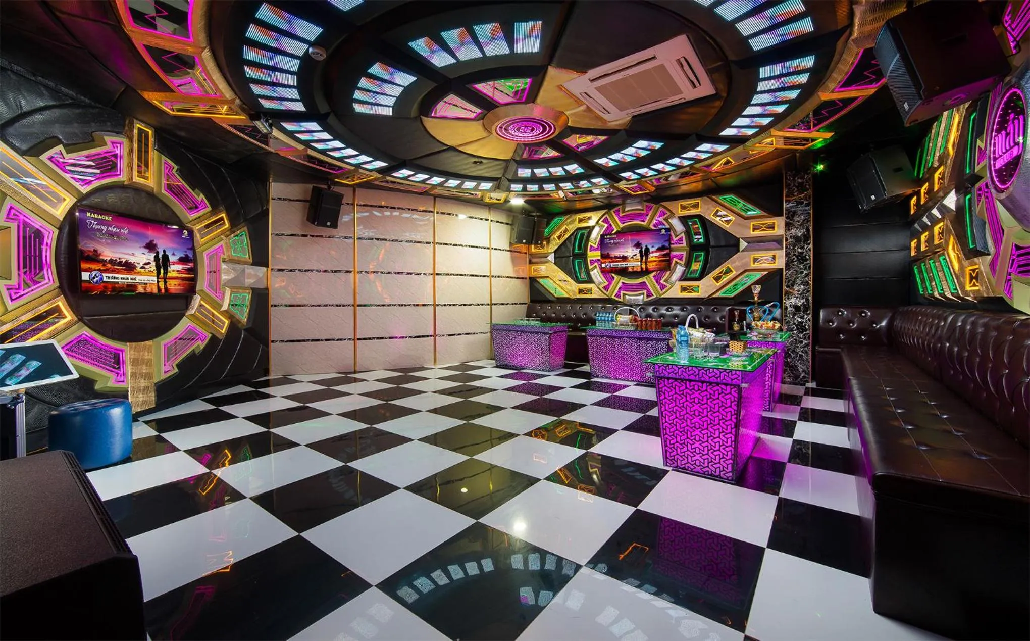 Nightclub / DJ in Pao's Sapa Leisure Hotel