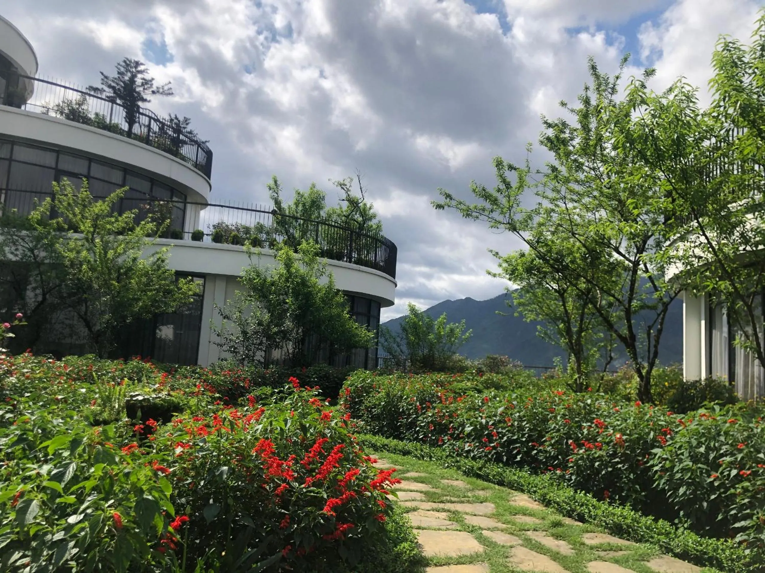 Garden in Pao's Sapa Leisure Hotel