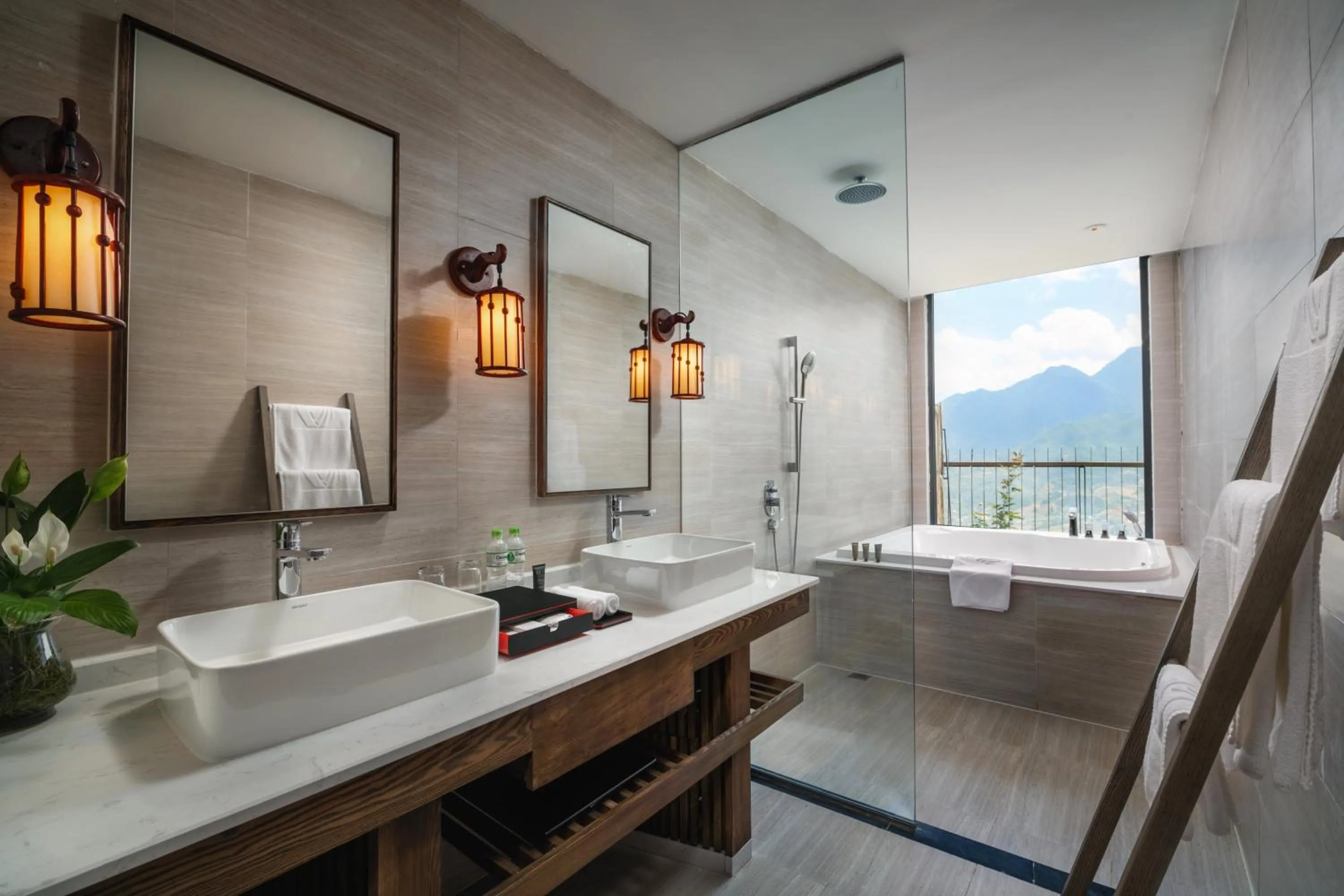 Shower in Pao's Sapa Leisure Hotel