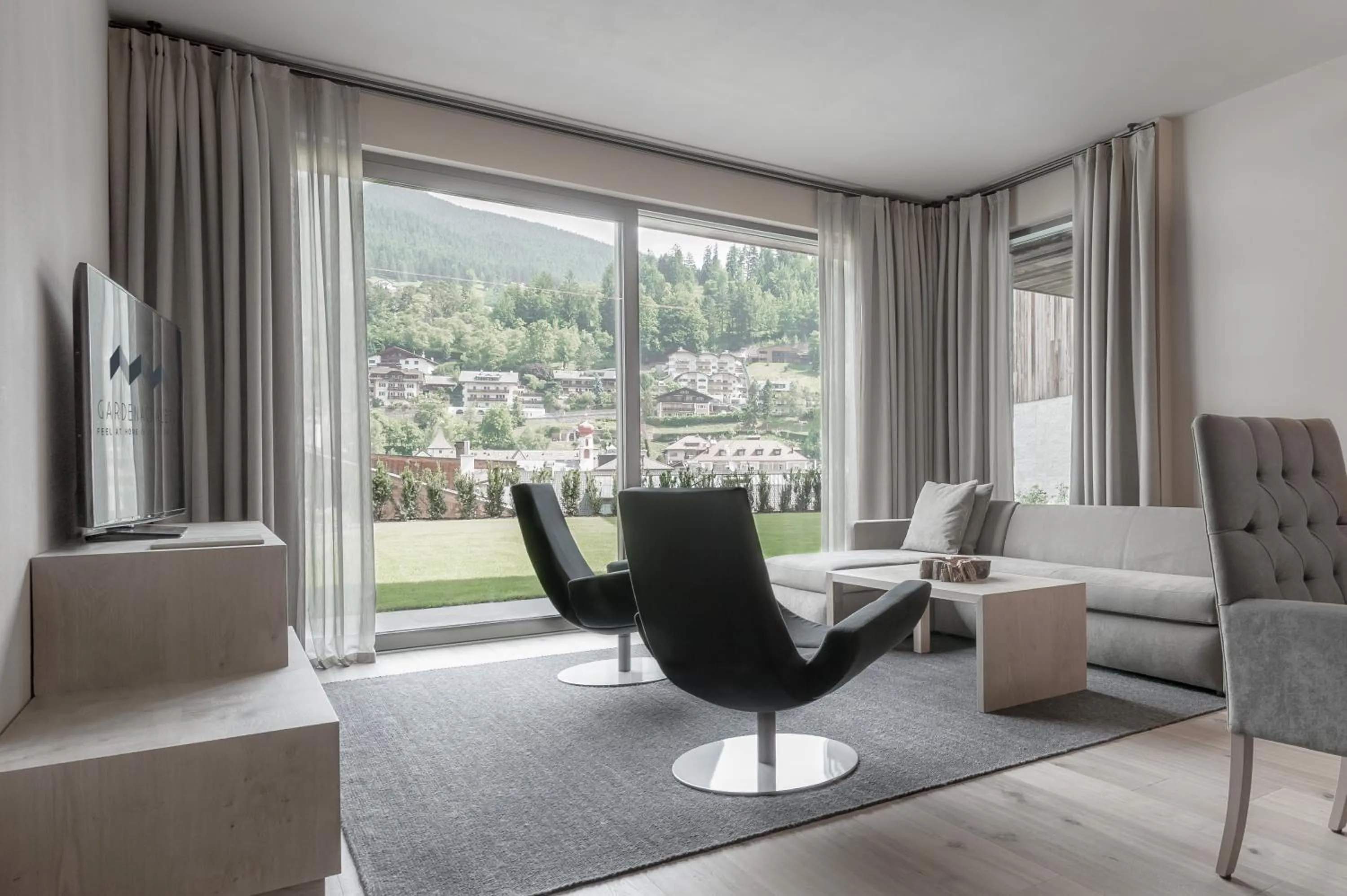 Living room in Gardena Grödnerhof - Hotel & Spa