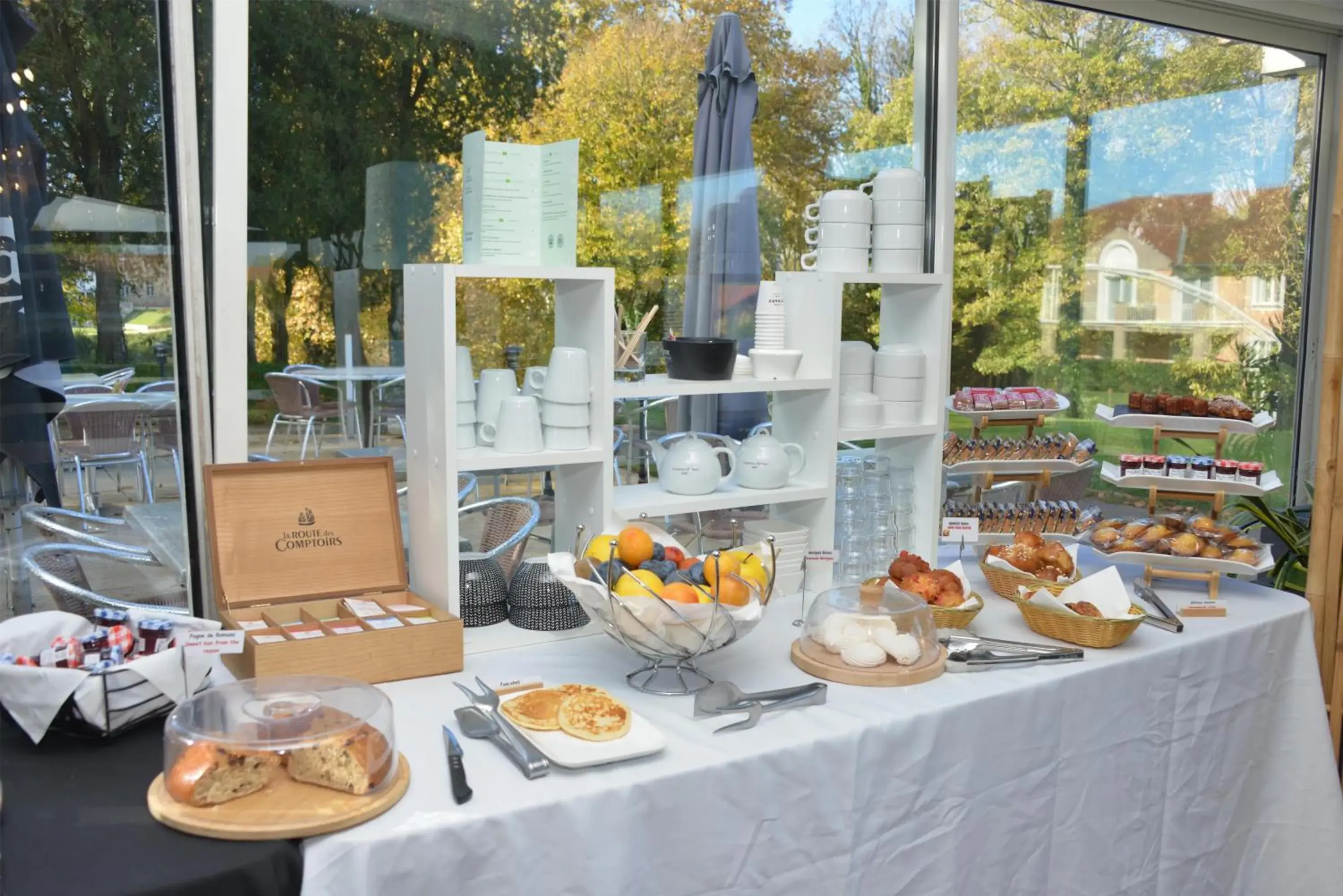 Breakfast in Best Western Golf d'Albon Breakfast in Best Western Golf d'Albon