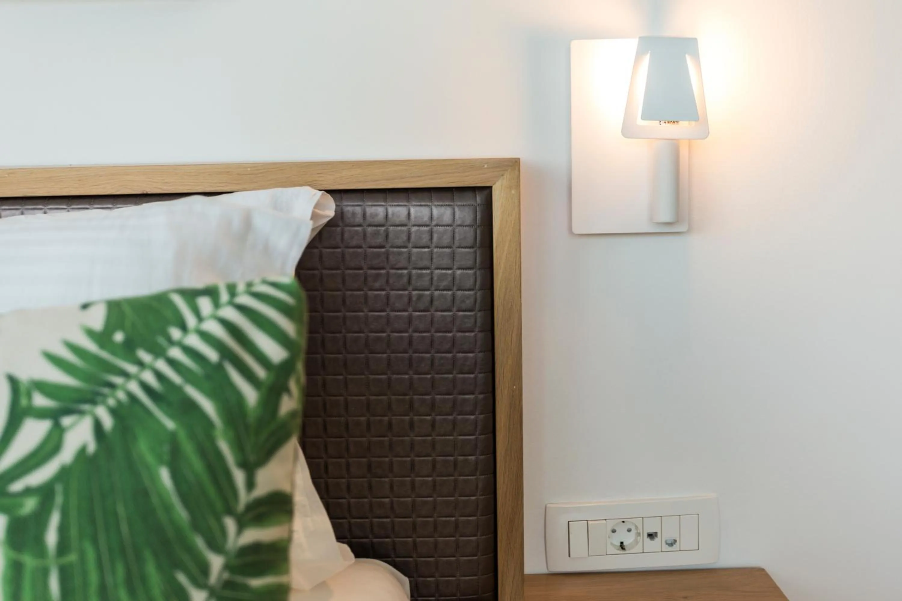 Decorative detail, Bed in Kalamaki Luxury Suites