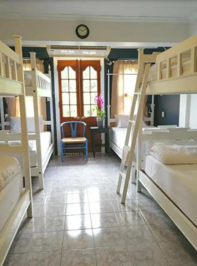 Bed in Bed in Town Bed in Bed in Town